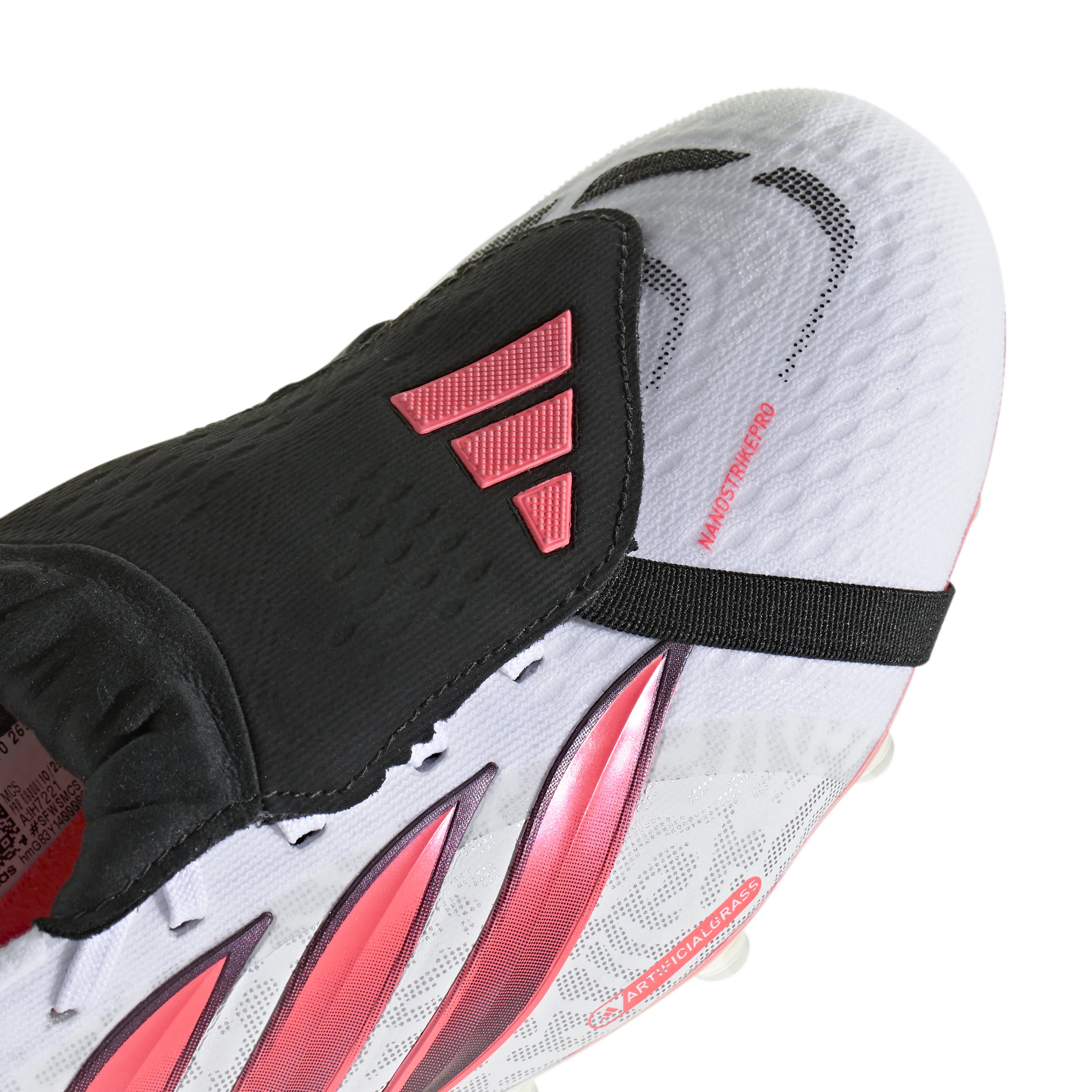 Predator Pro Fold-Over Tongue Artificial Ground Fotballsko Kunstgress
