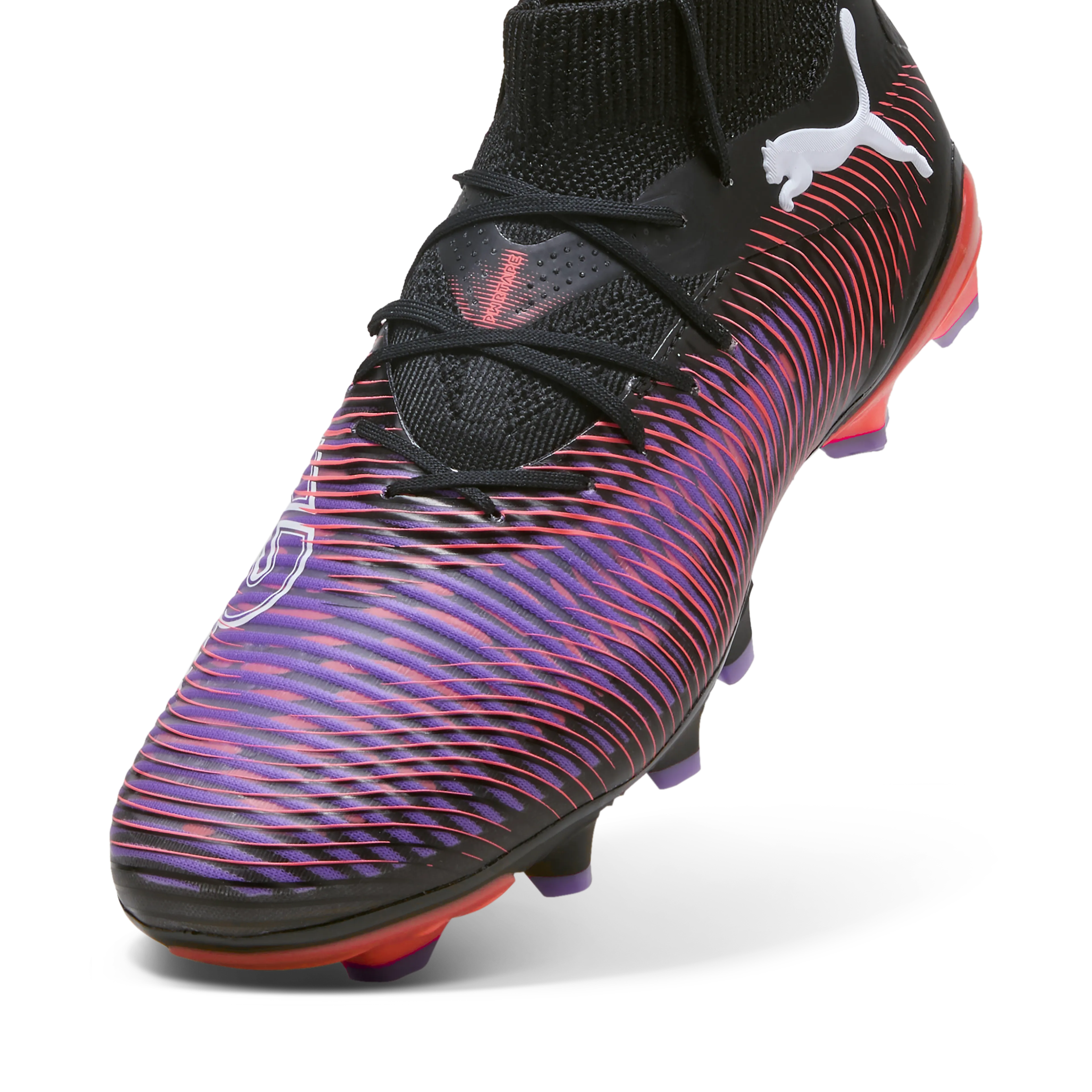FUTURE 8 PRO FG/AG Wn s