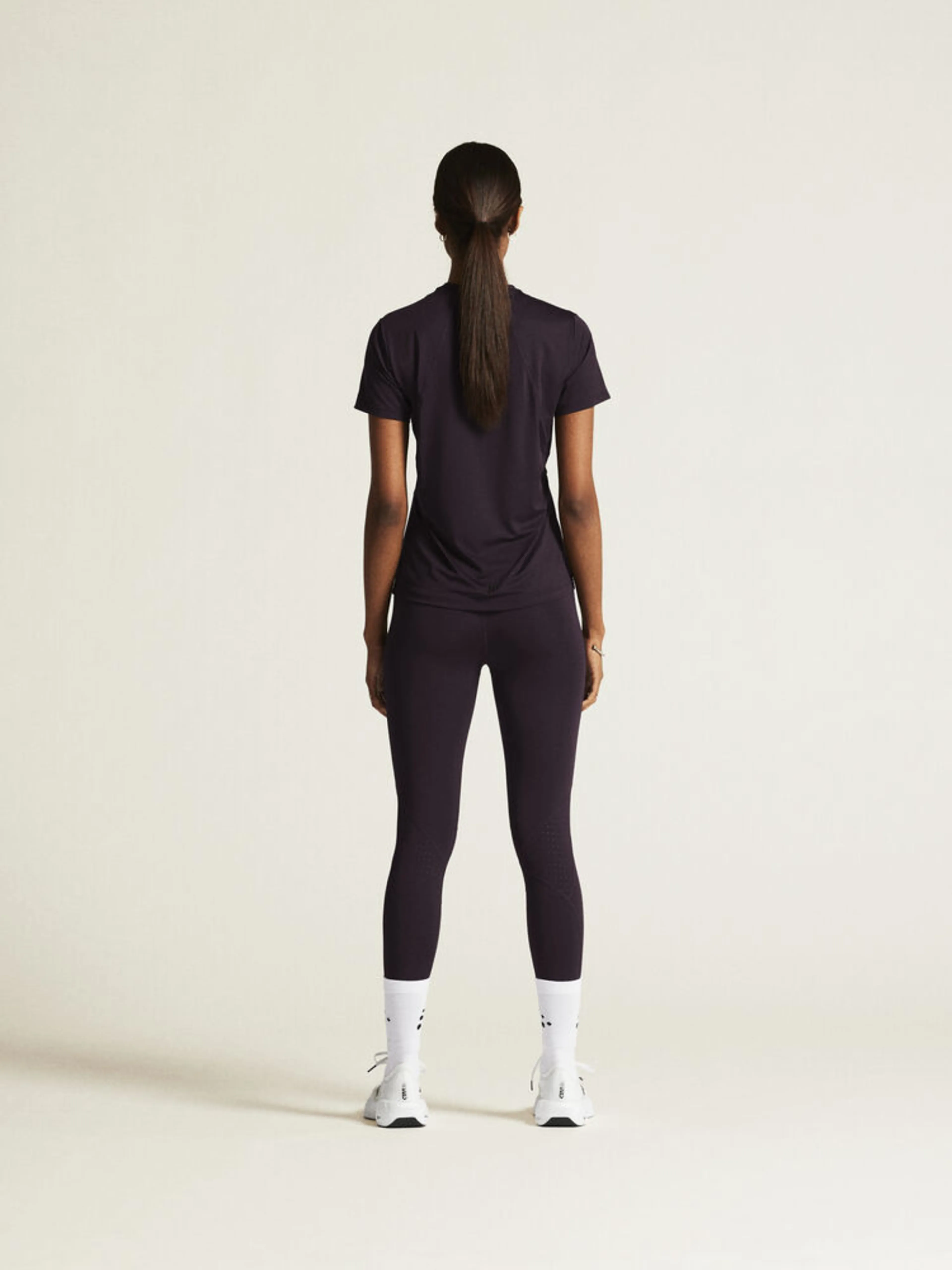 Adv Essence Ss Tee 2 W