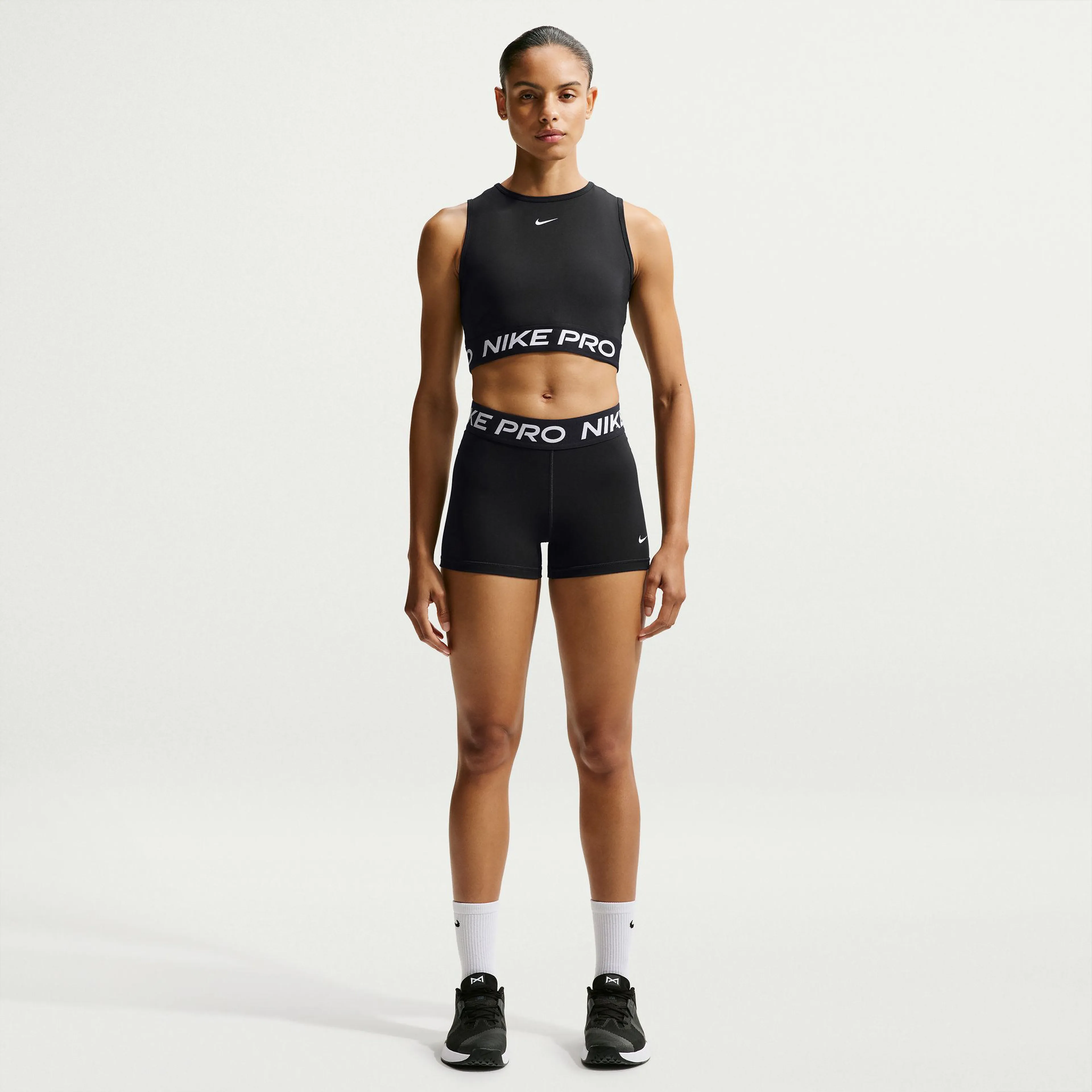  Pro Women's Dri-FIT Cropped Tank Top