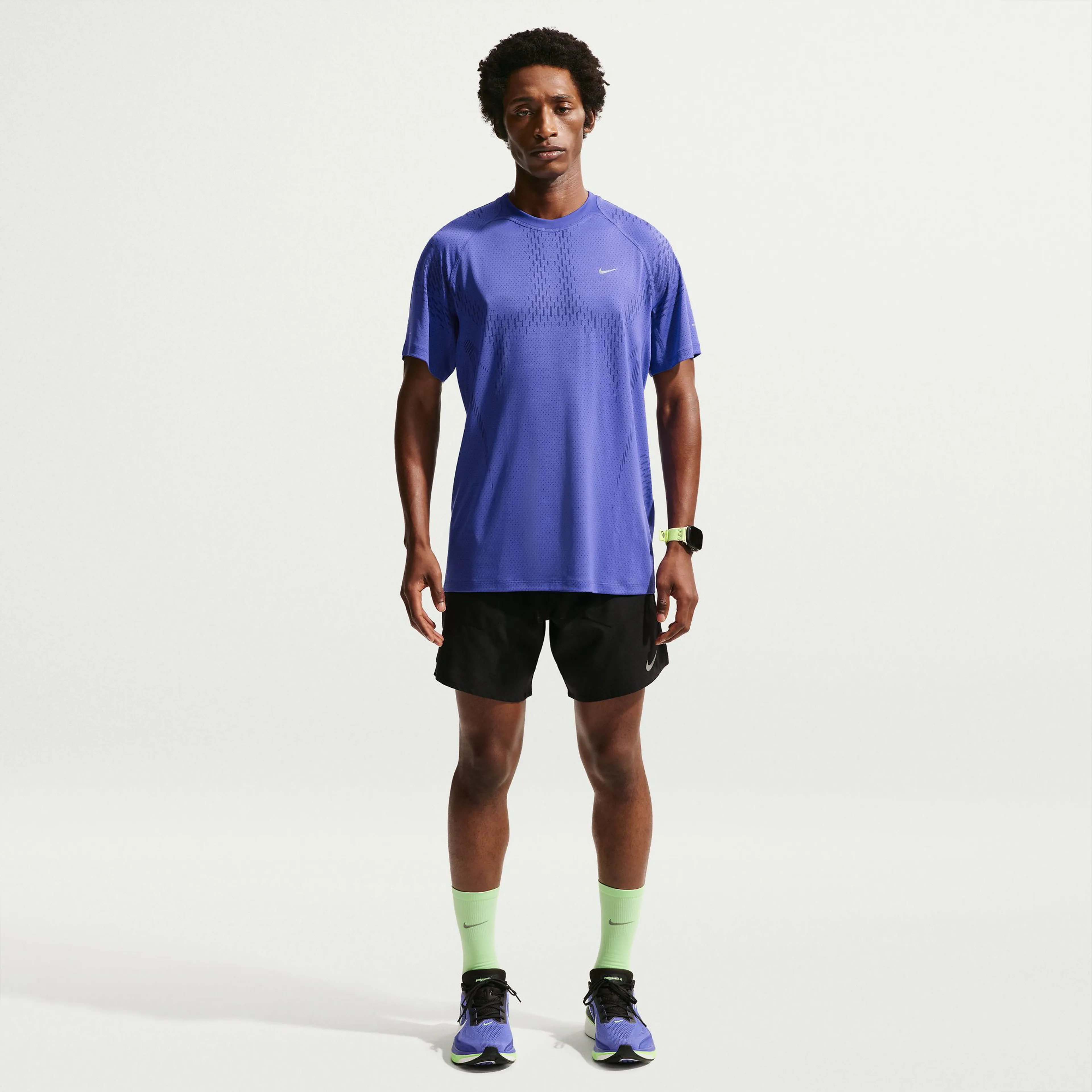 Stride Men's Dri-FIT ADV Short-Sleeve Running Top