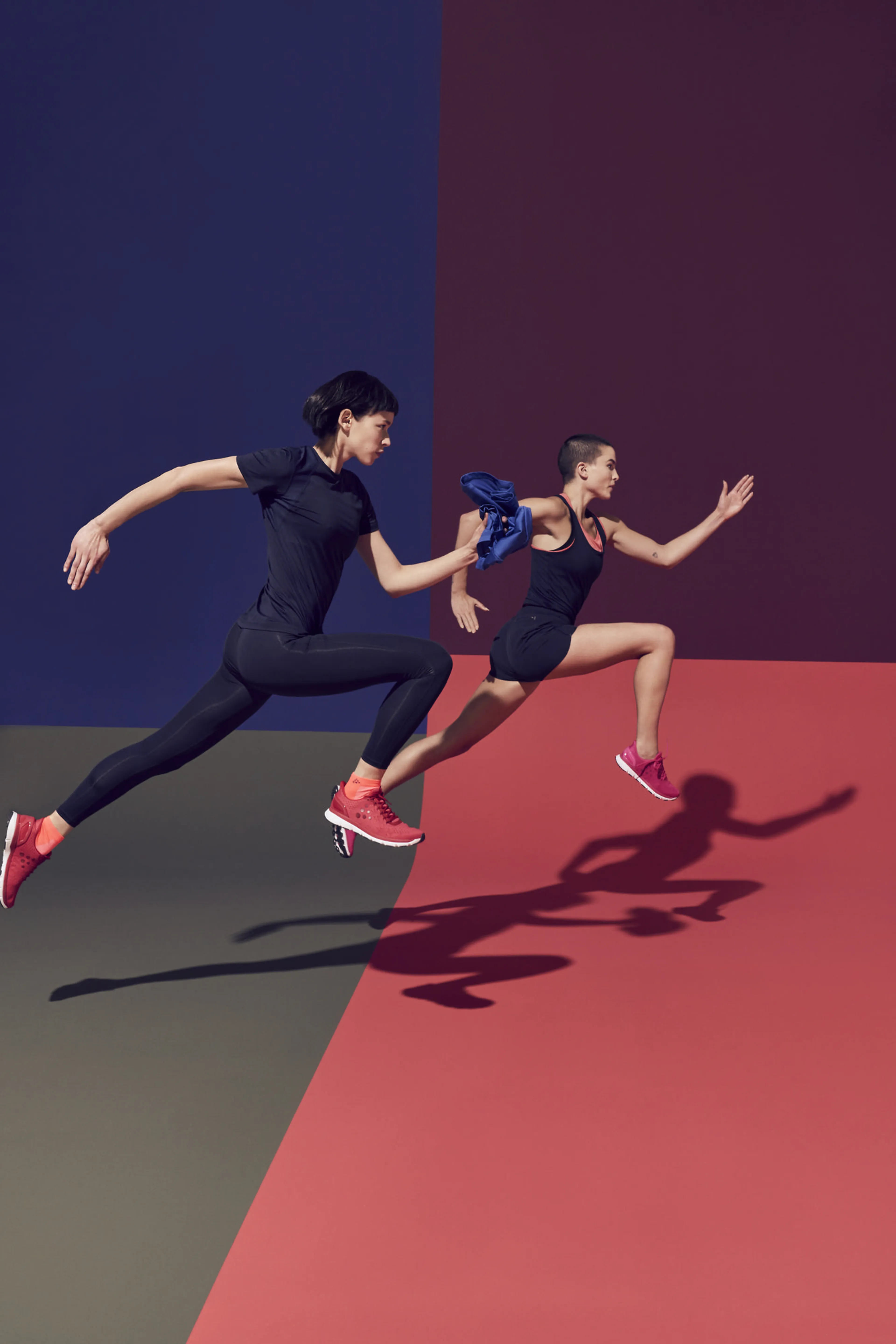 Adv Essence Singlet W