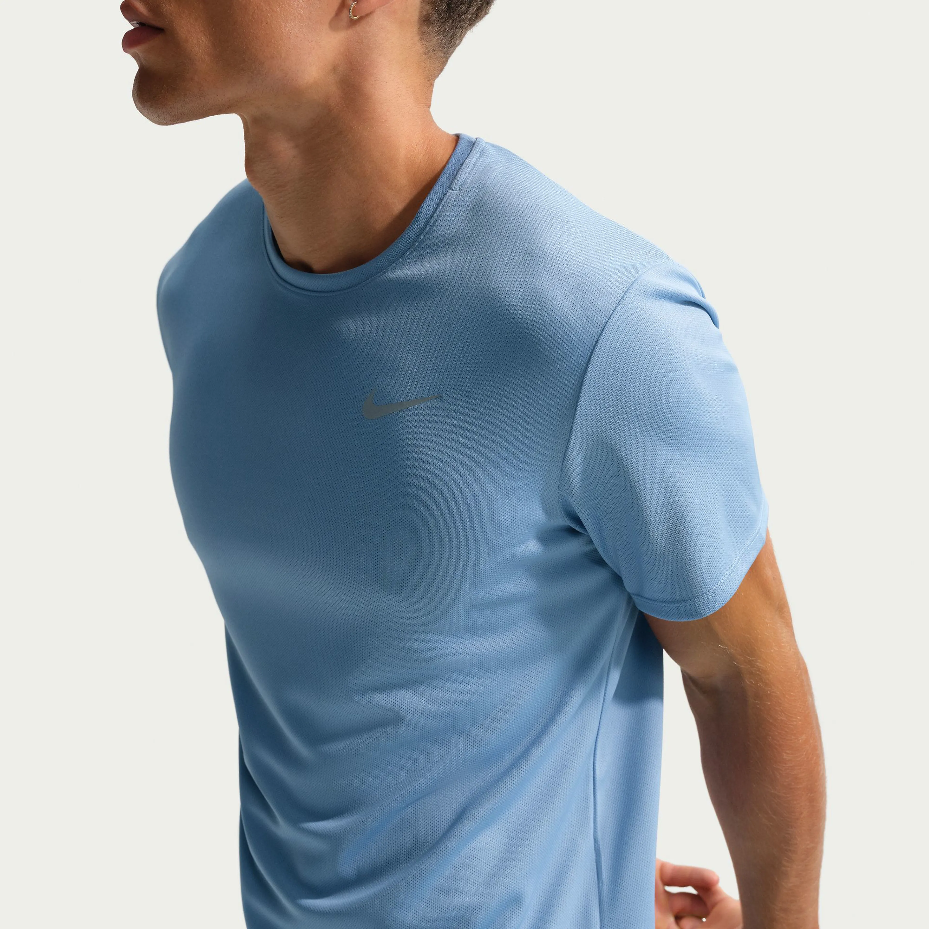 Miler Men's Dri-FIT UV Short-Sleeve Running Top