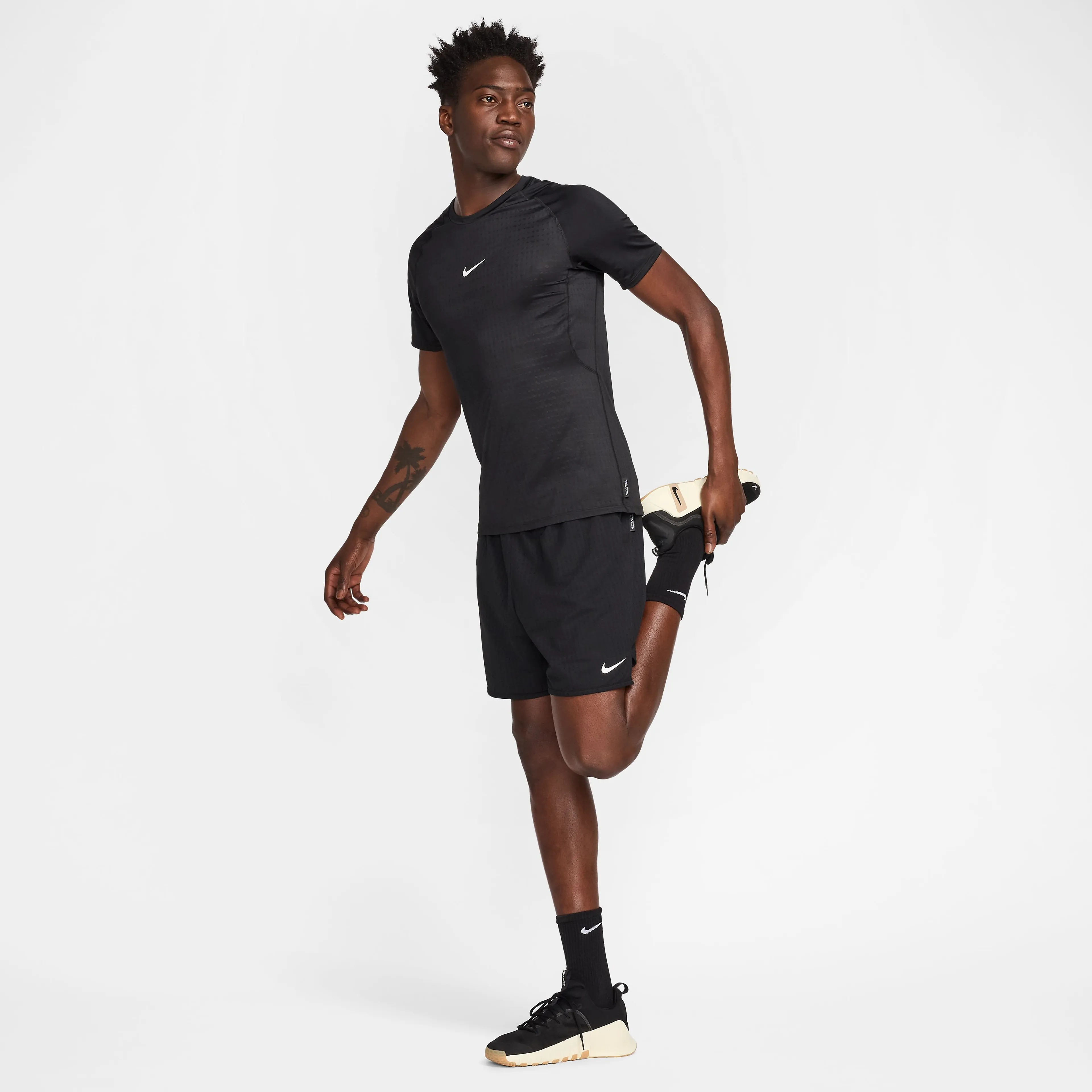 Totality Breathe Men's Dri-FIT 7" Unlined Versatile Shorts
