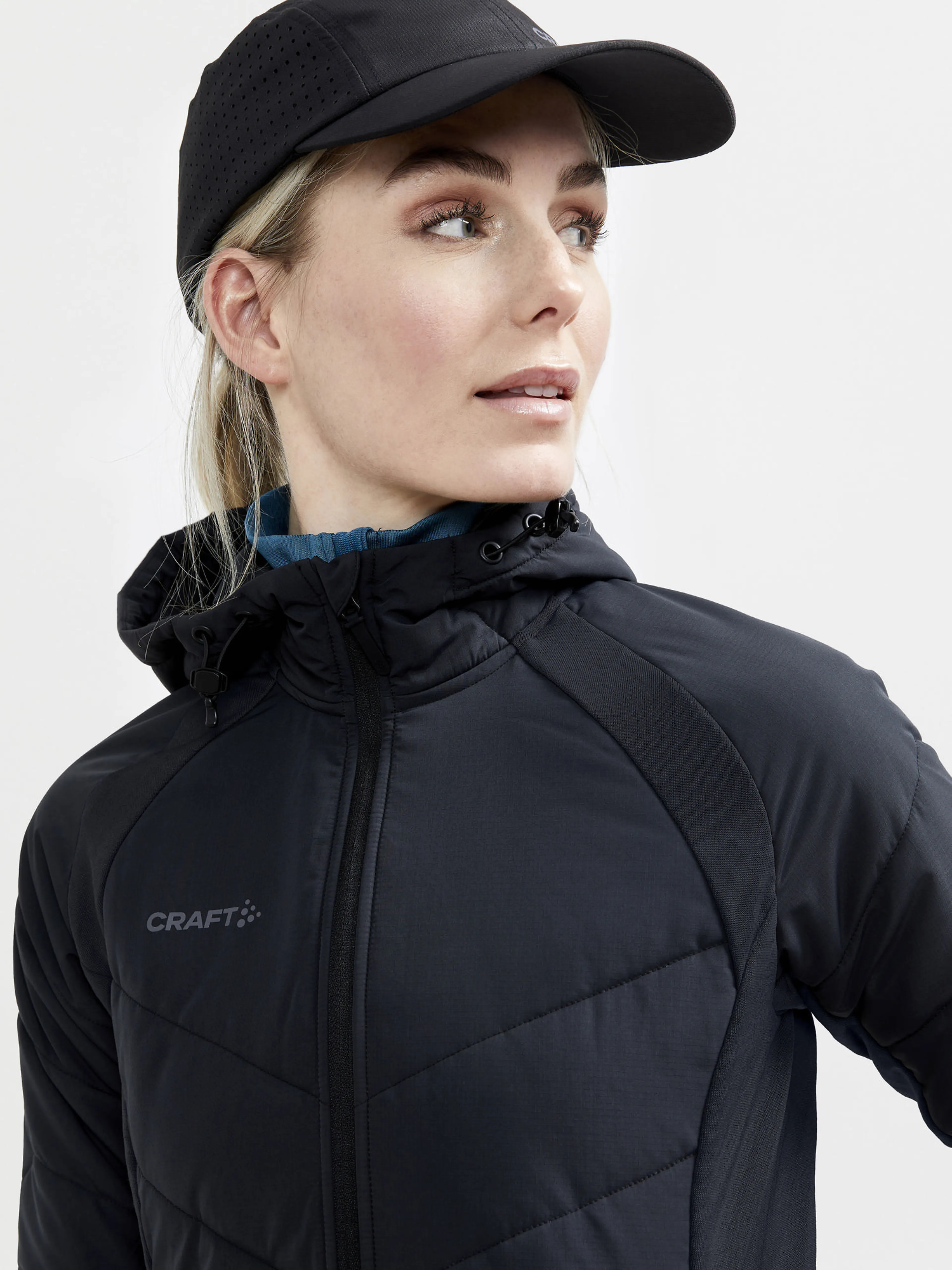 Adv  Explore Hybrid Jacket W