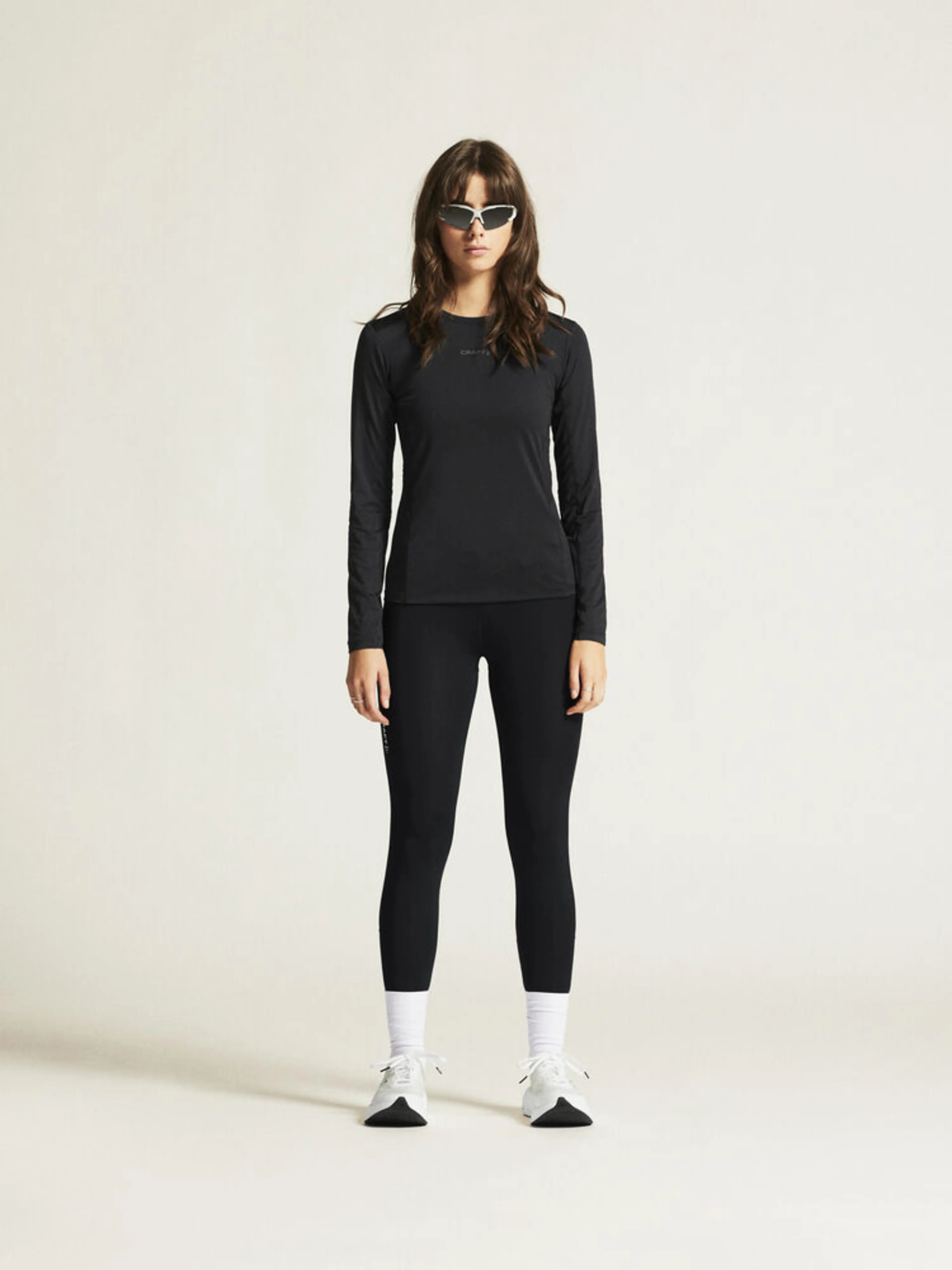 Adv Essence Ls Tee 2 W