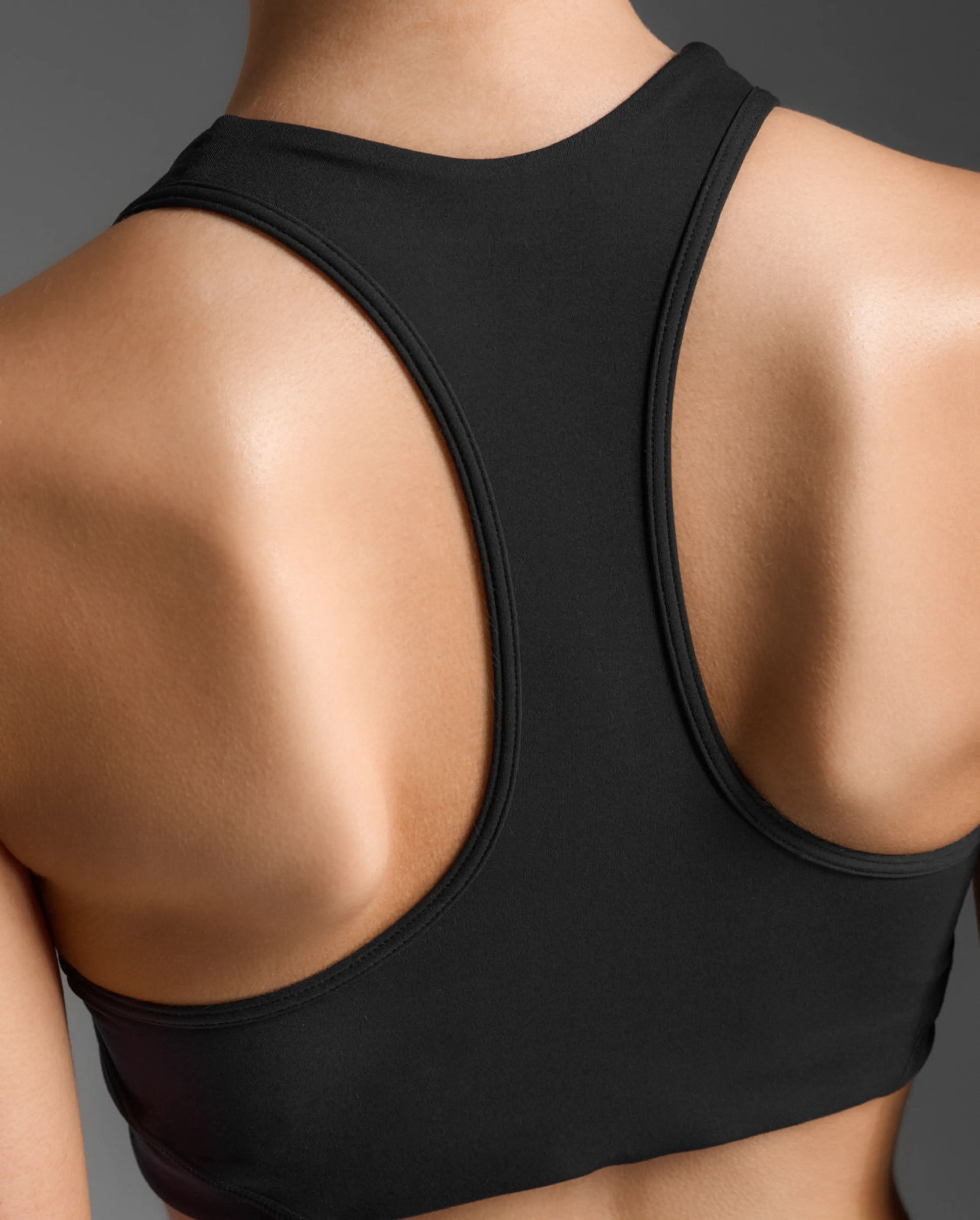 FORM RACERBACK MEDIUM IMPACT BRA