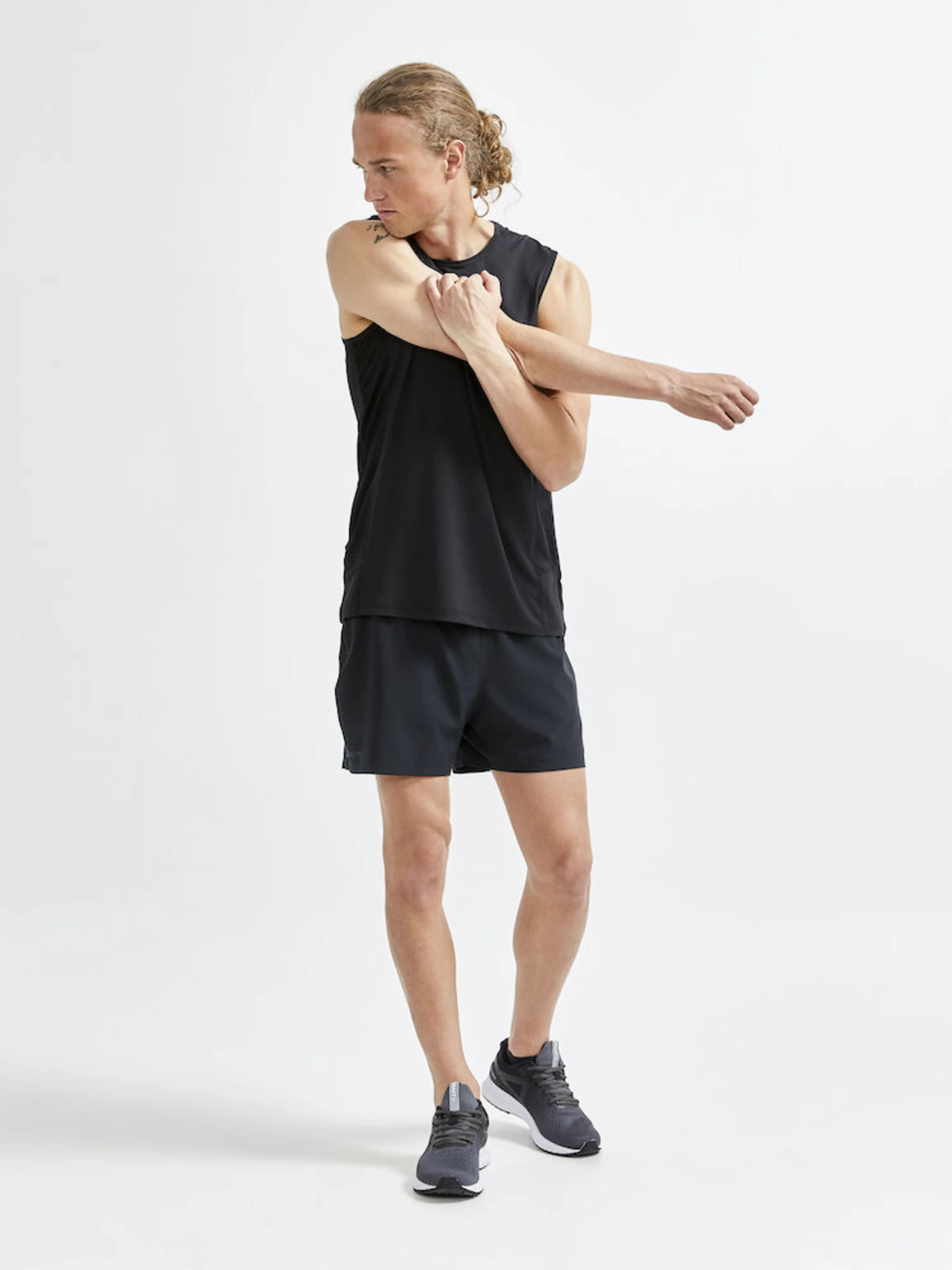 Adv Essence 5 Stretch shorts herre