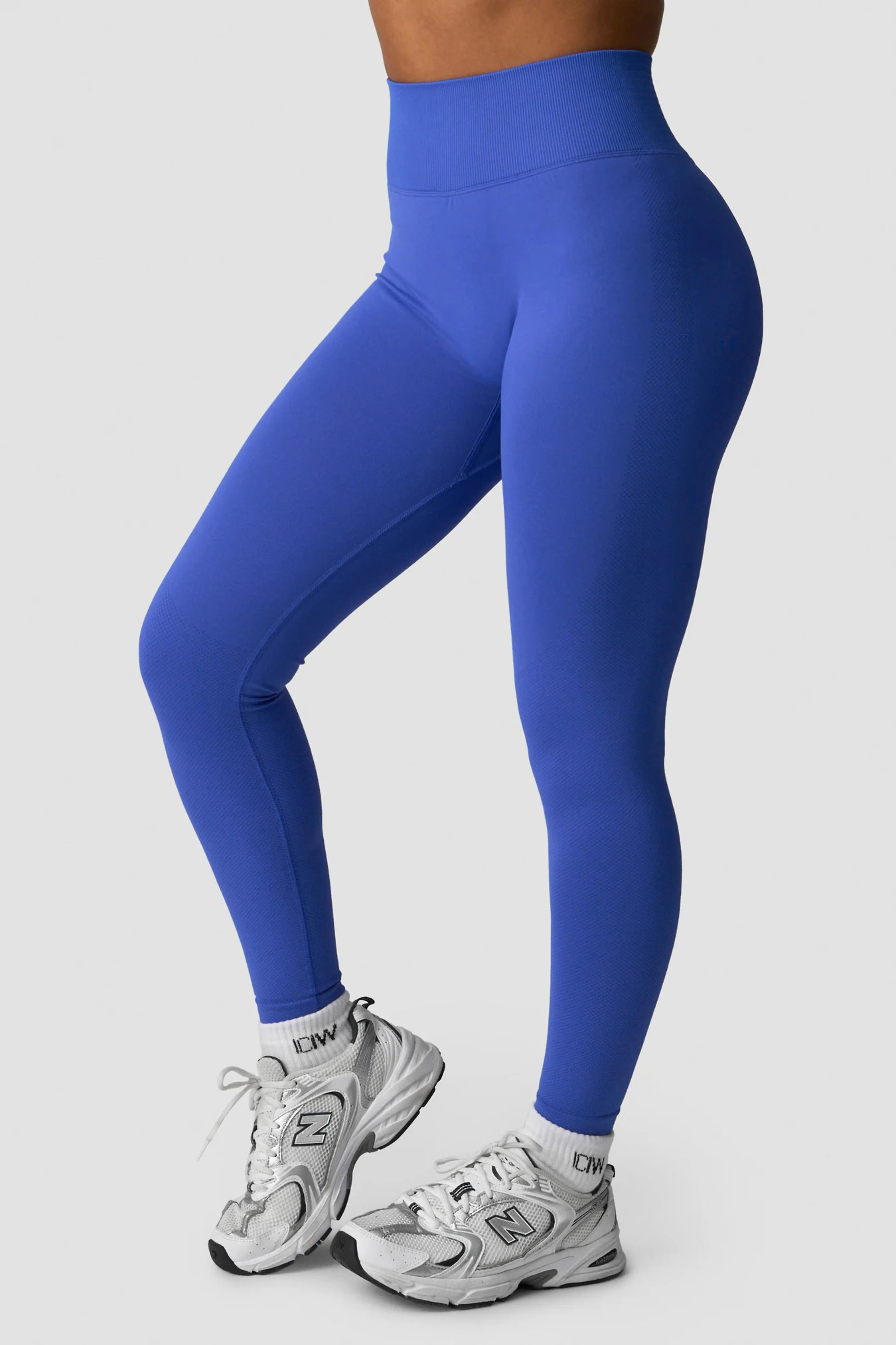 Define Seamless V-shape Tights