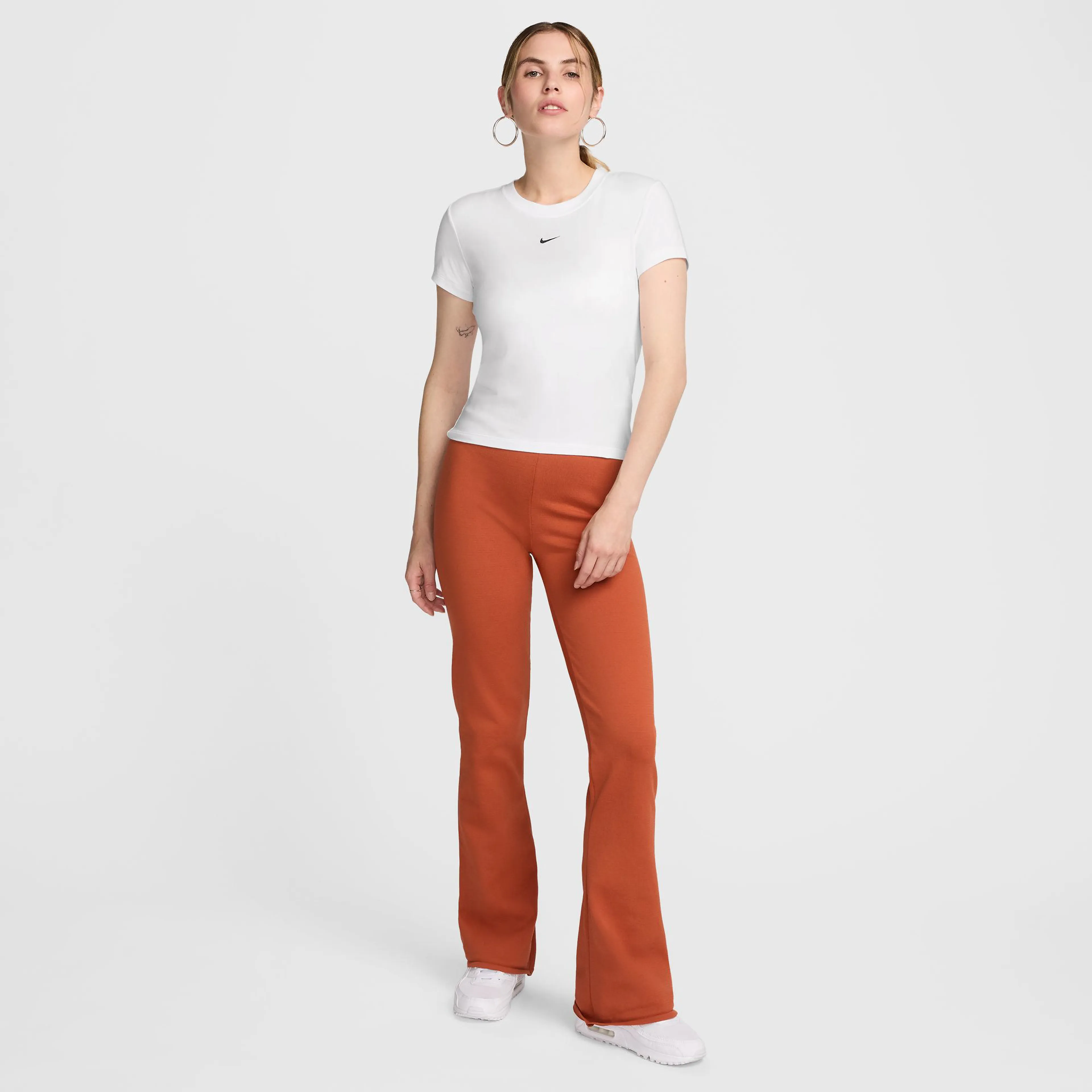  Sportswear Chill Knit Women's T-Shirt