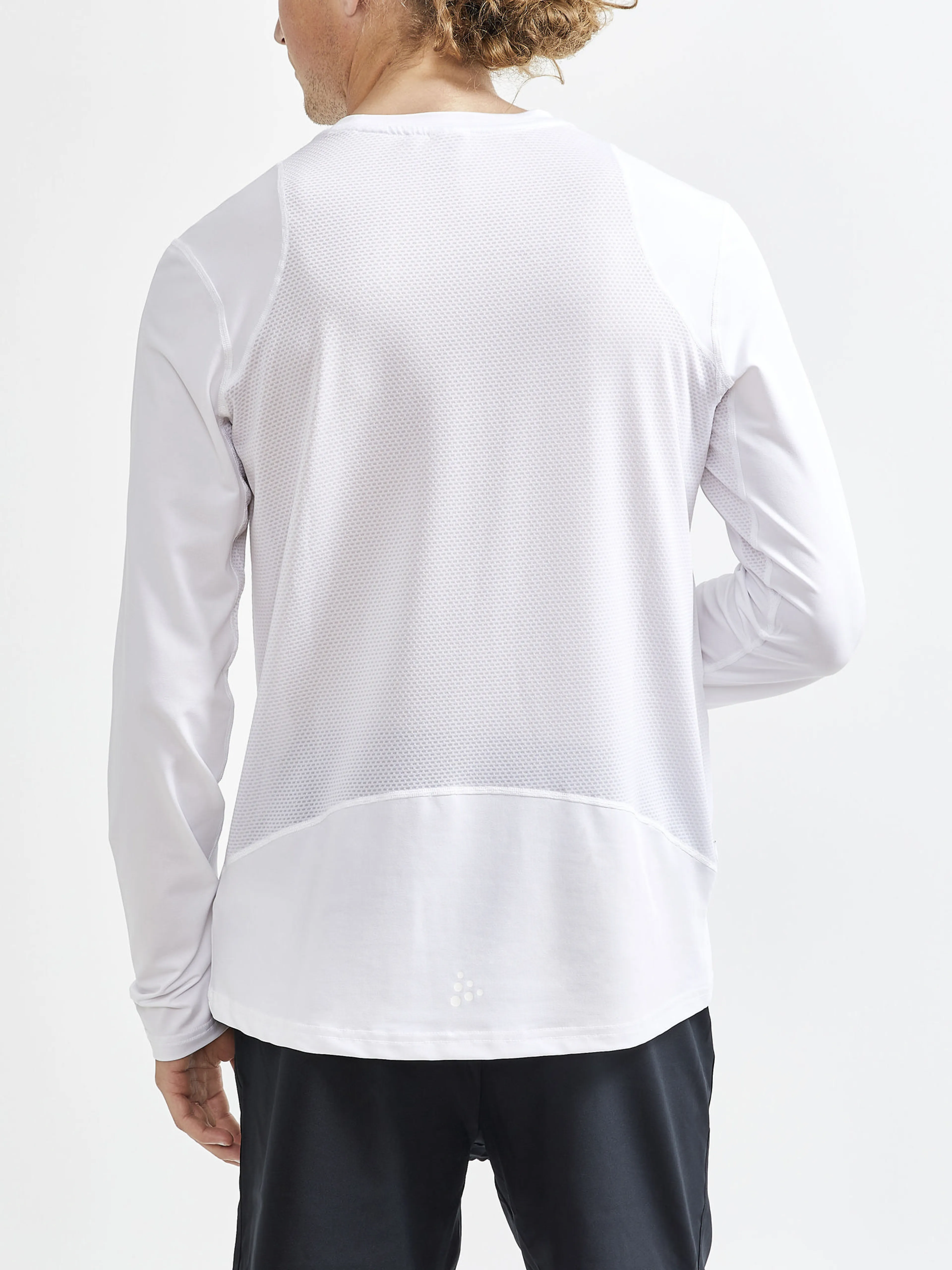 Adv Essence Ls Tee M