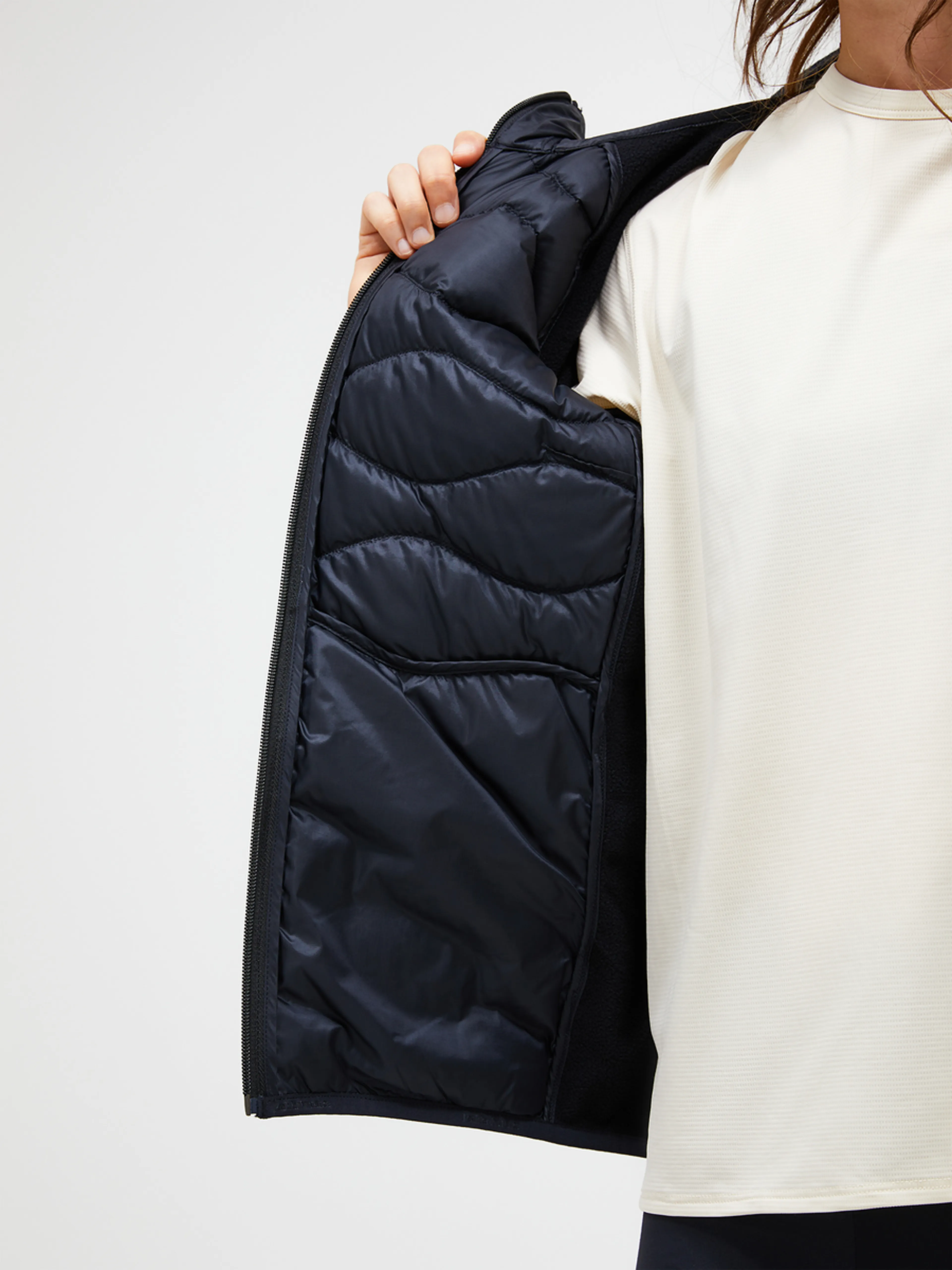 W Helium Down Hybrid Hood