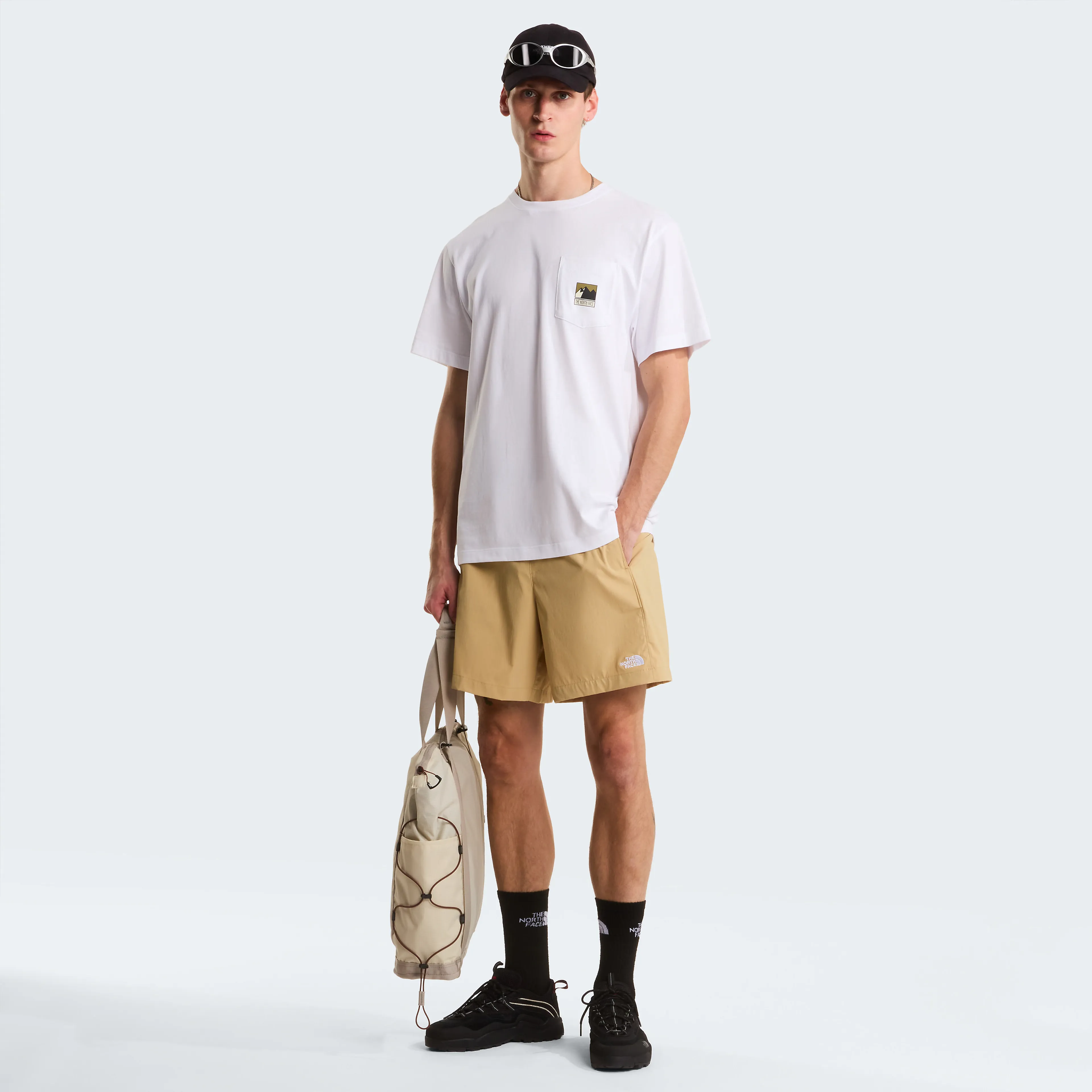 M MOUNTAIN LOGO RELAXED SHORT SLEEVE TEE