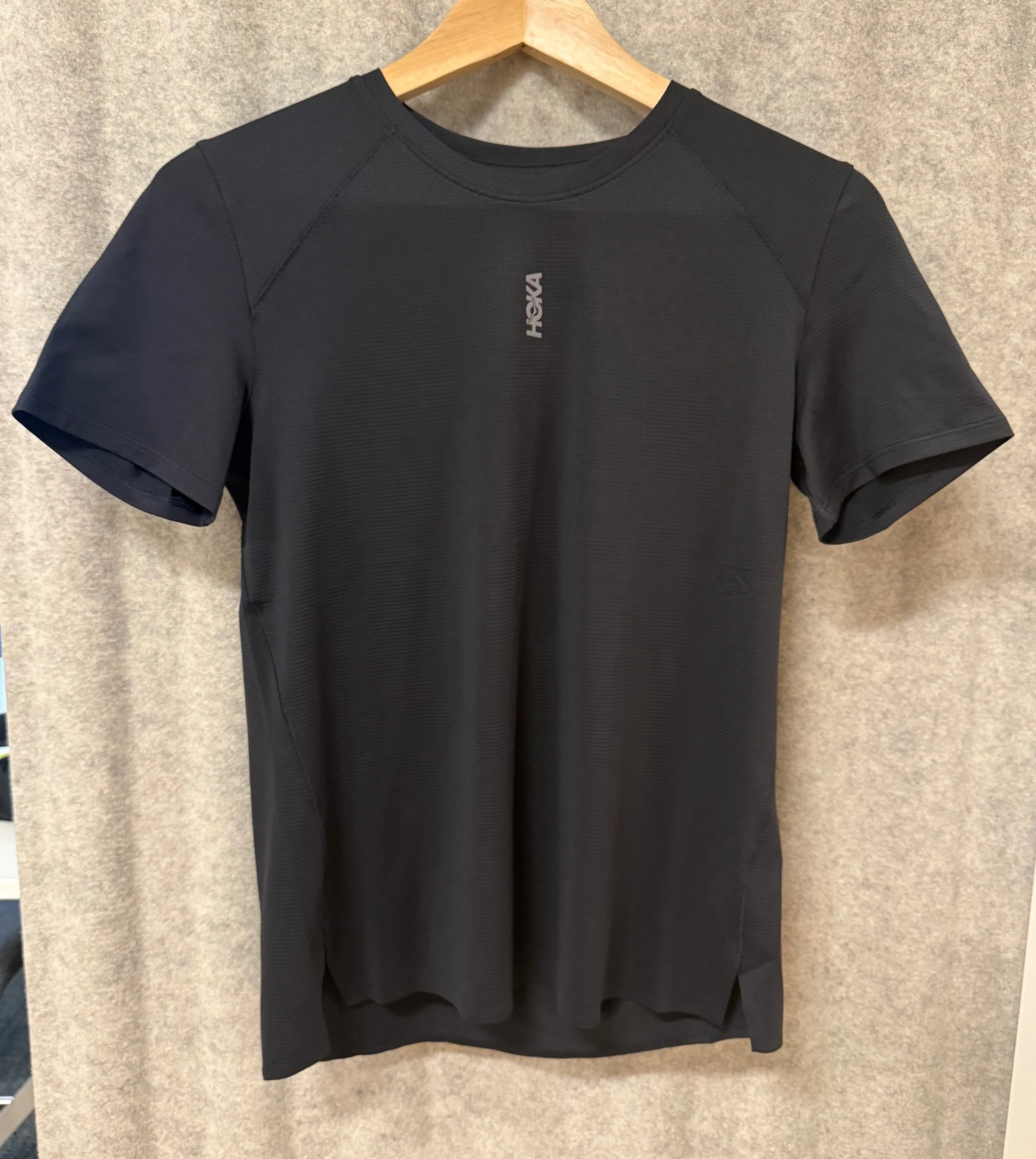 W EVERYRUN SHORT SLEEVE