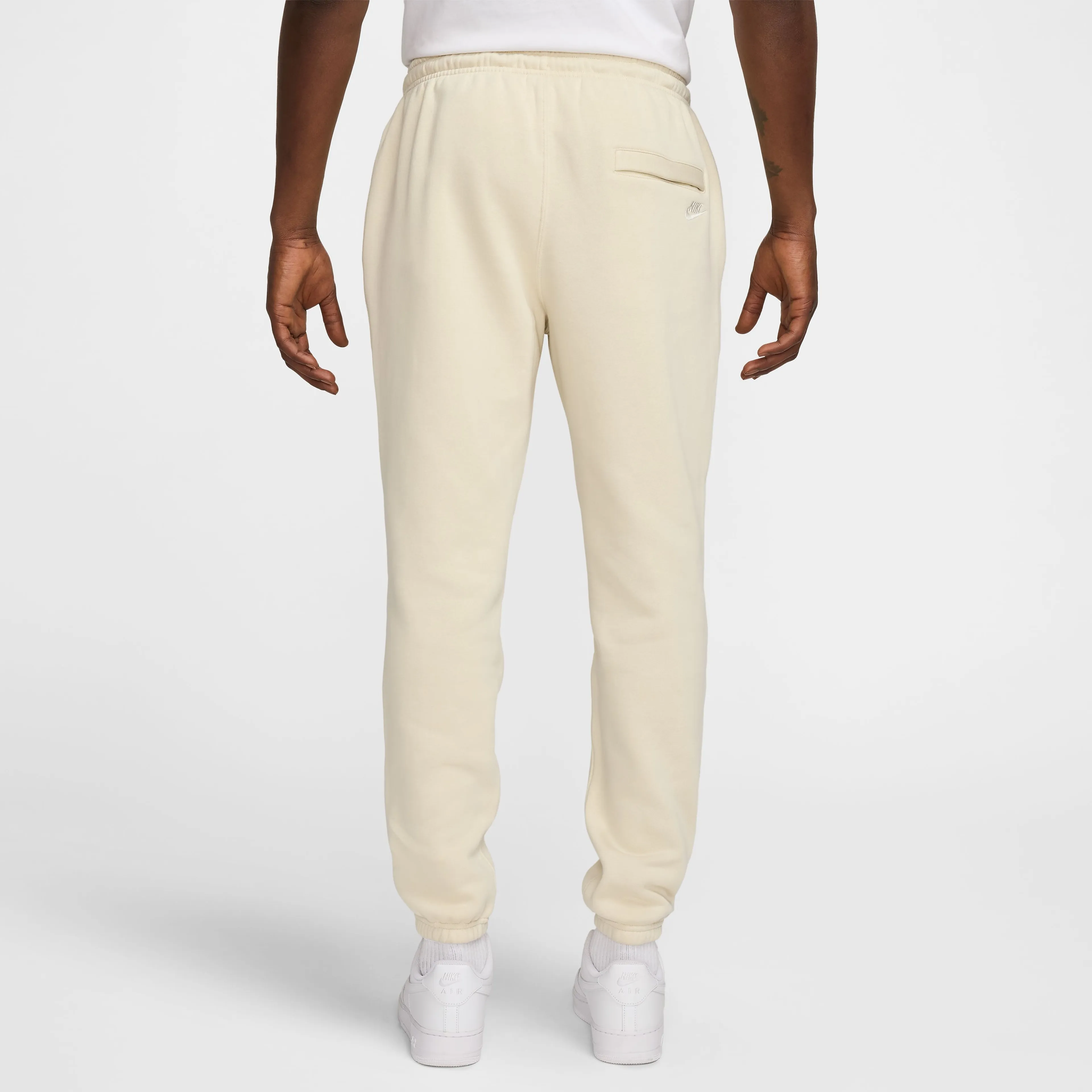 M NK CLUB BB CF PANT NSW GFX