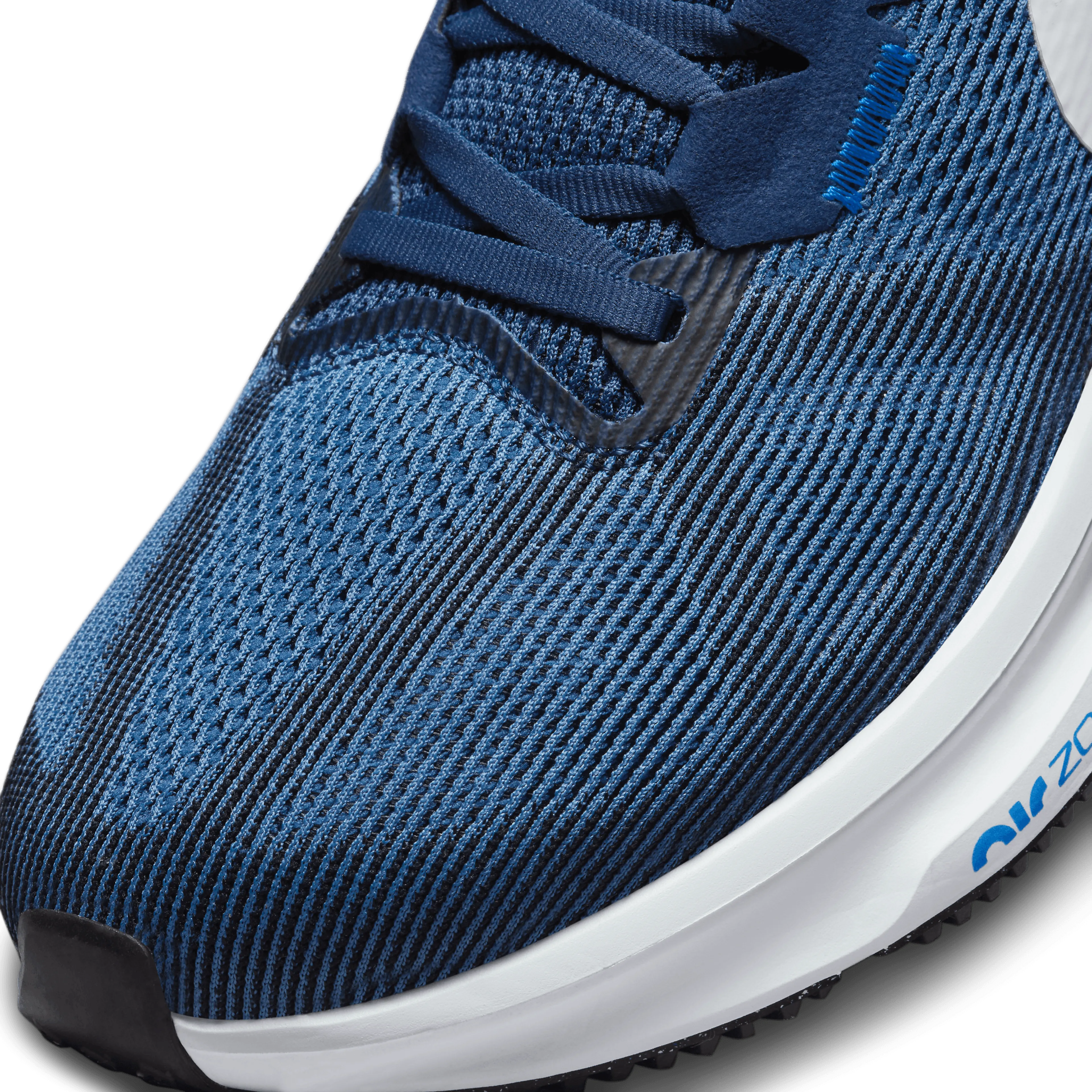 NIKE AIR ZOOM STRUCTURE 25