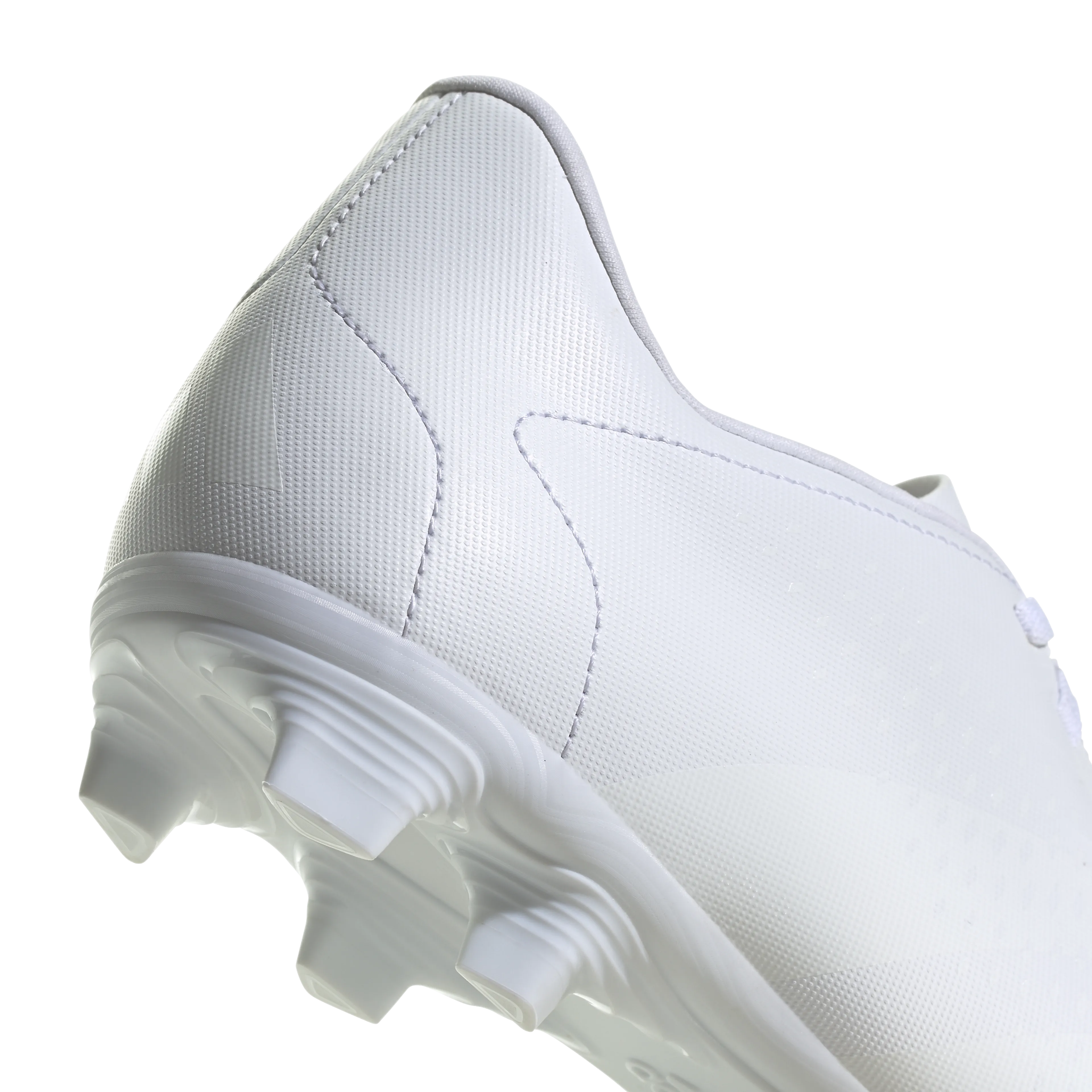 Predator Accuracy.4 Flexible Ground kunstgress/gress