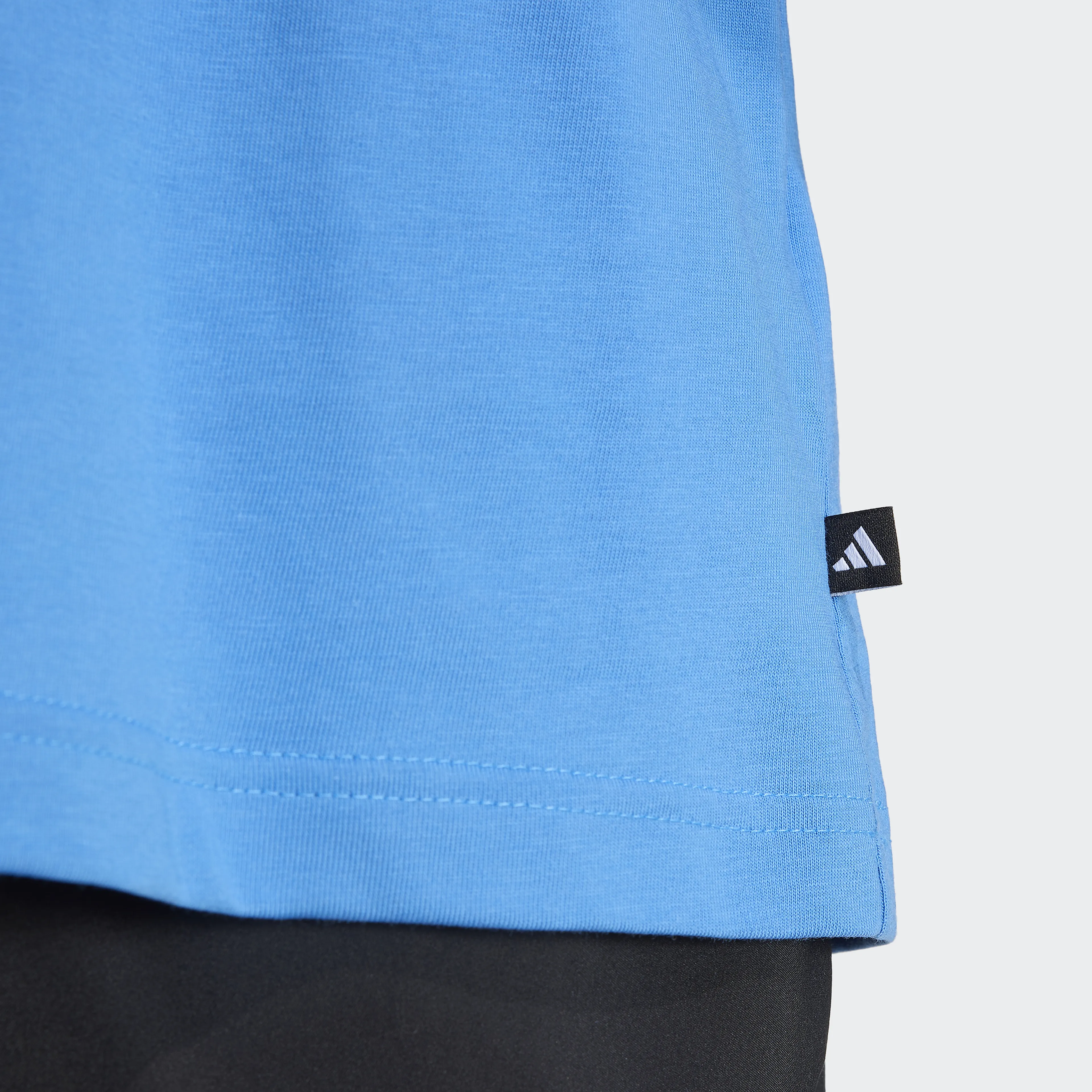 SUMMER SLIDES RELAX GRAPHIC T-SHIRT