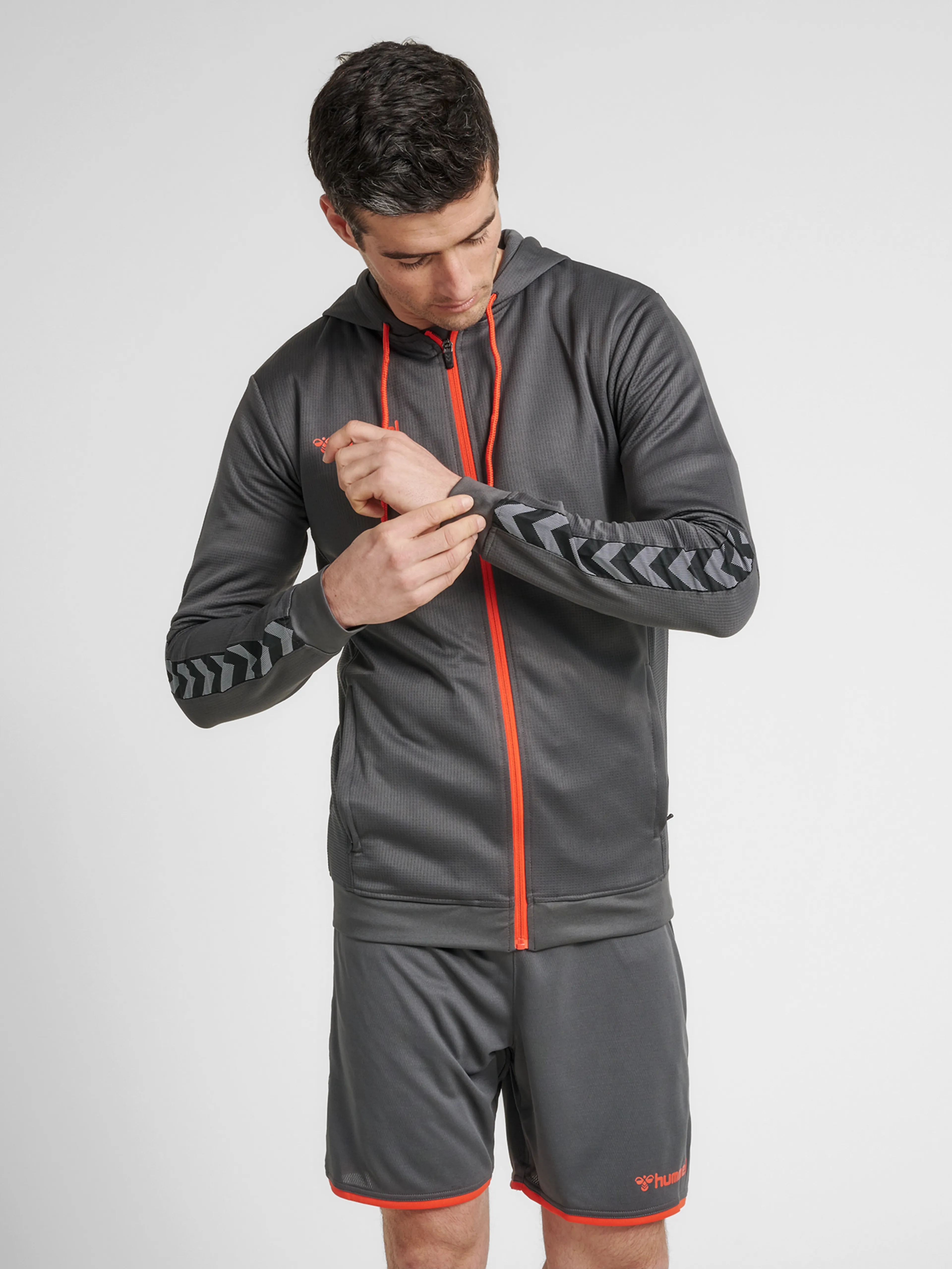 hmlAUTHENTIC POLY ZIP HOODIE
