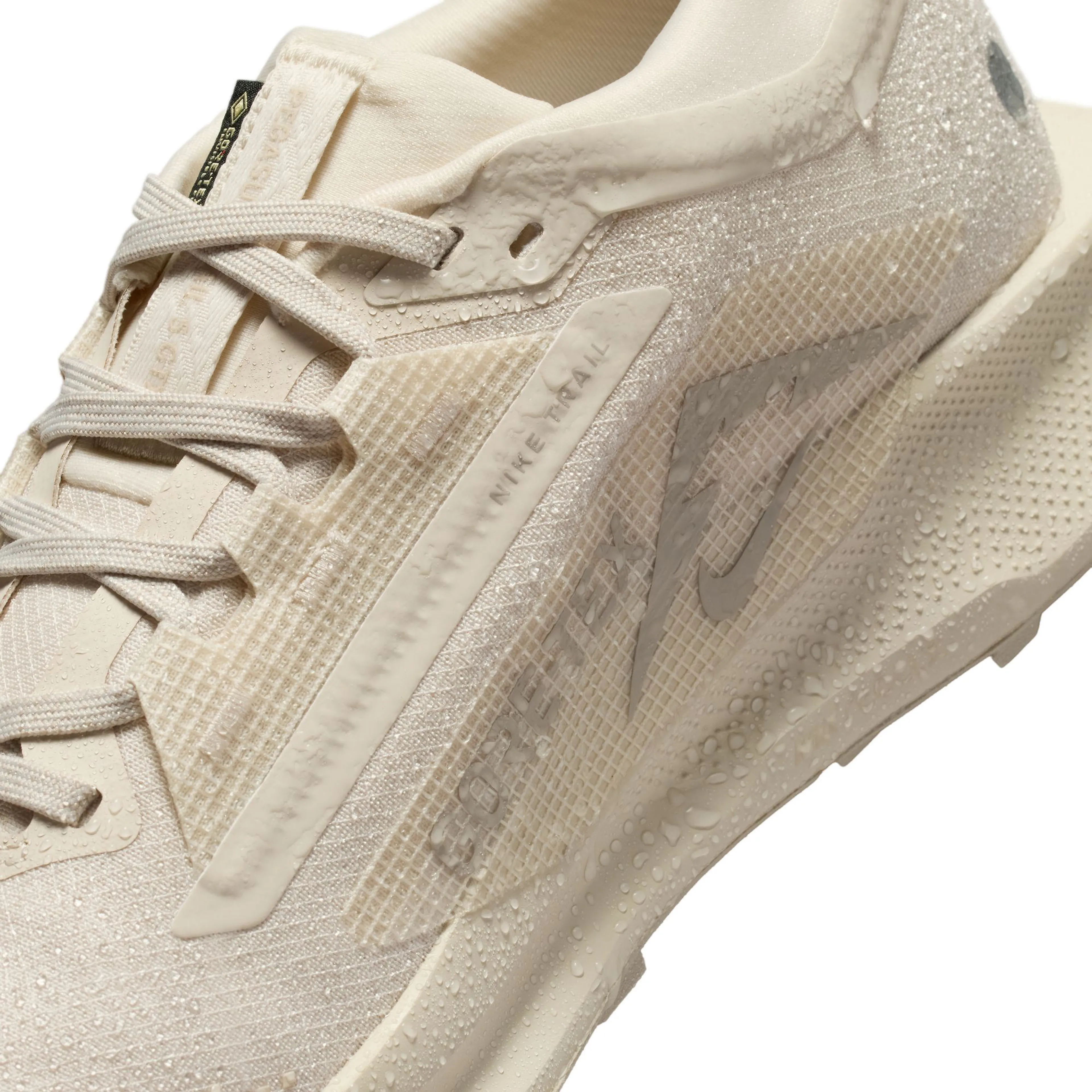 Pegasus Trail 5 GORE-TEX Women's Waterproof Trail Running Shoes