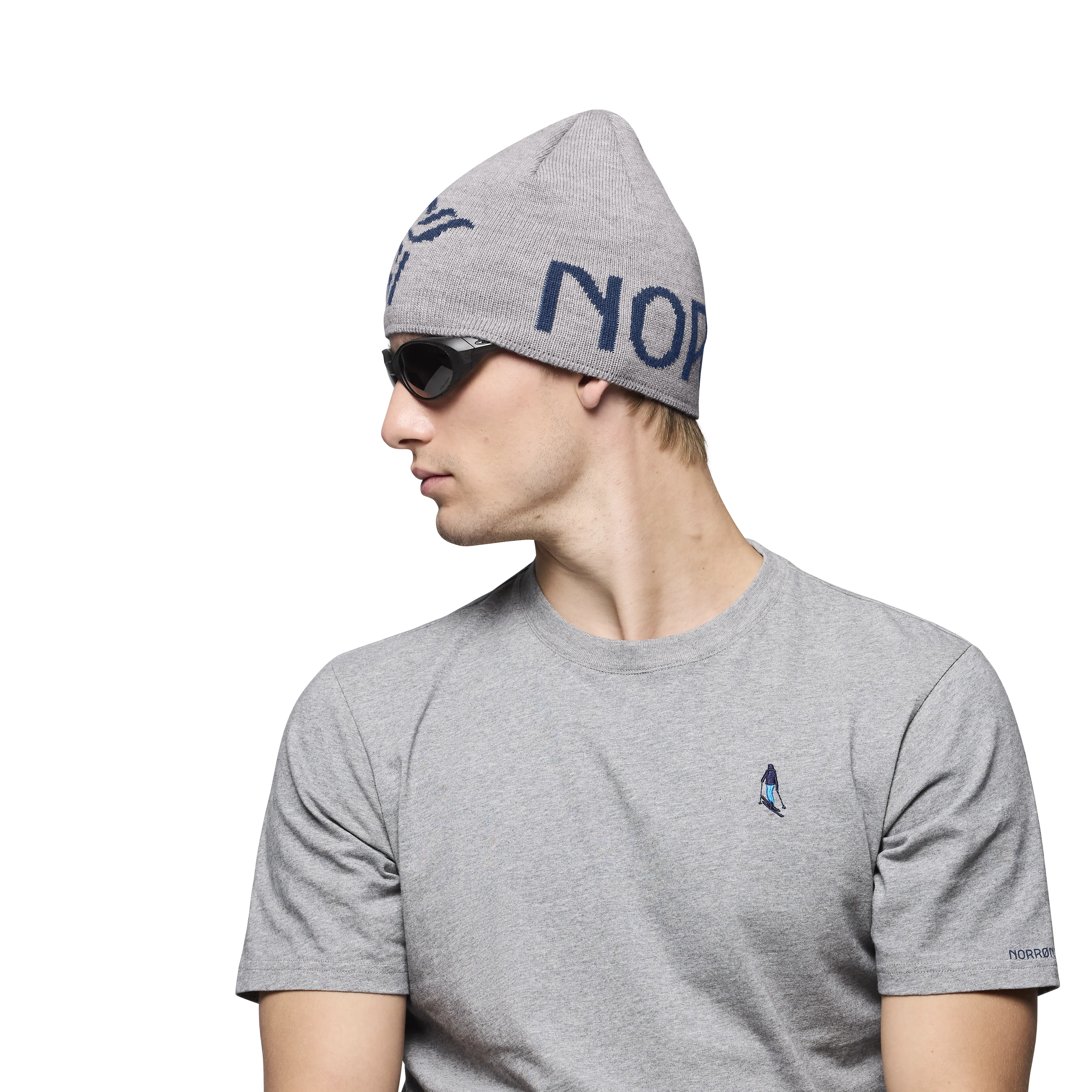 /29 mid merinoUll logo Beanie