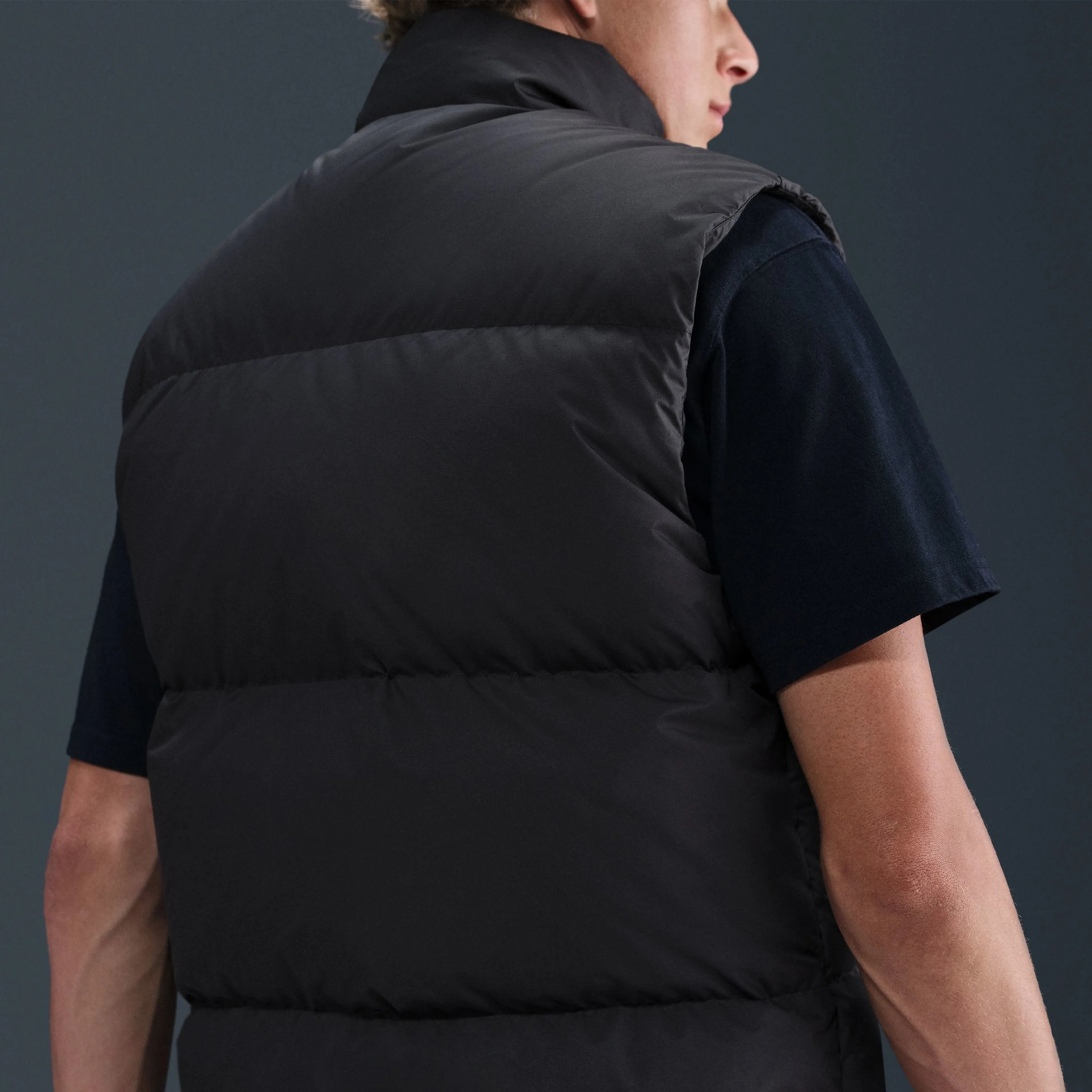 Sportswear Club Men's Therma-FIT Puffer Vest
