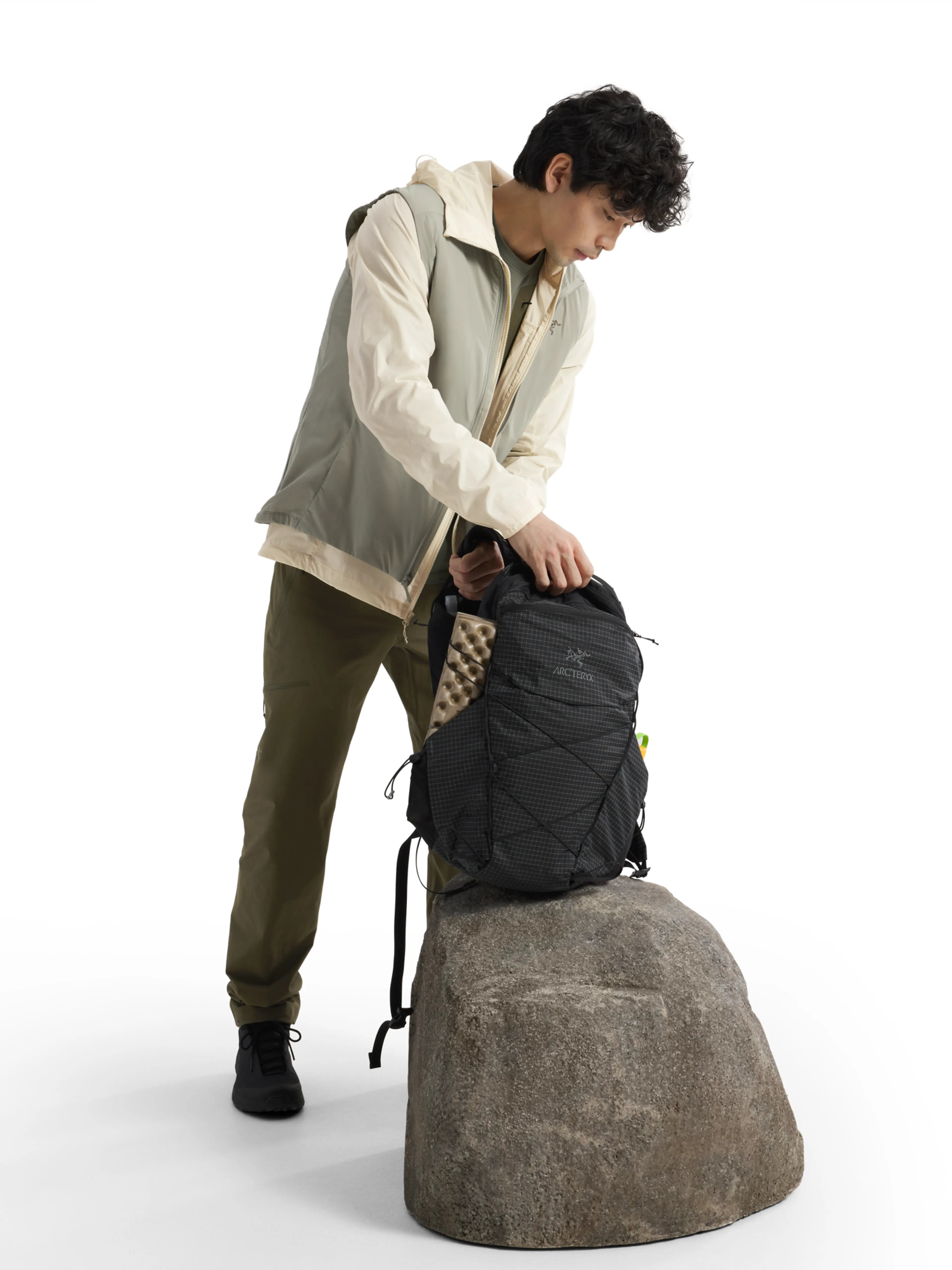 Atom Vest M