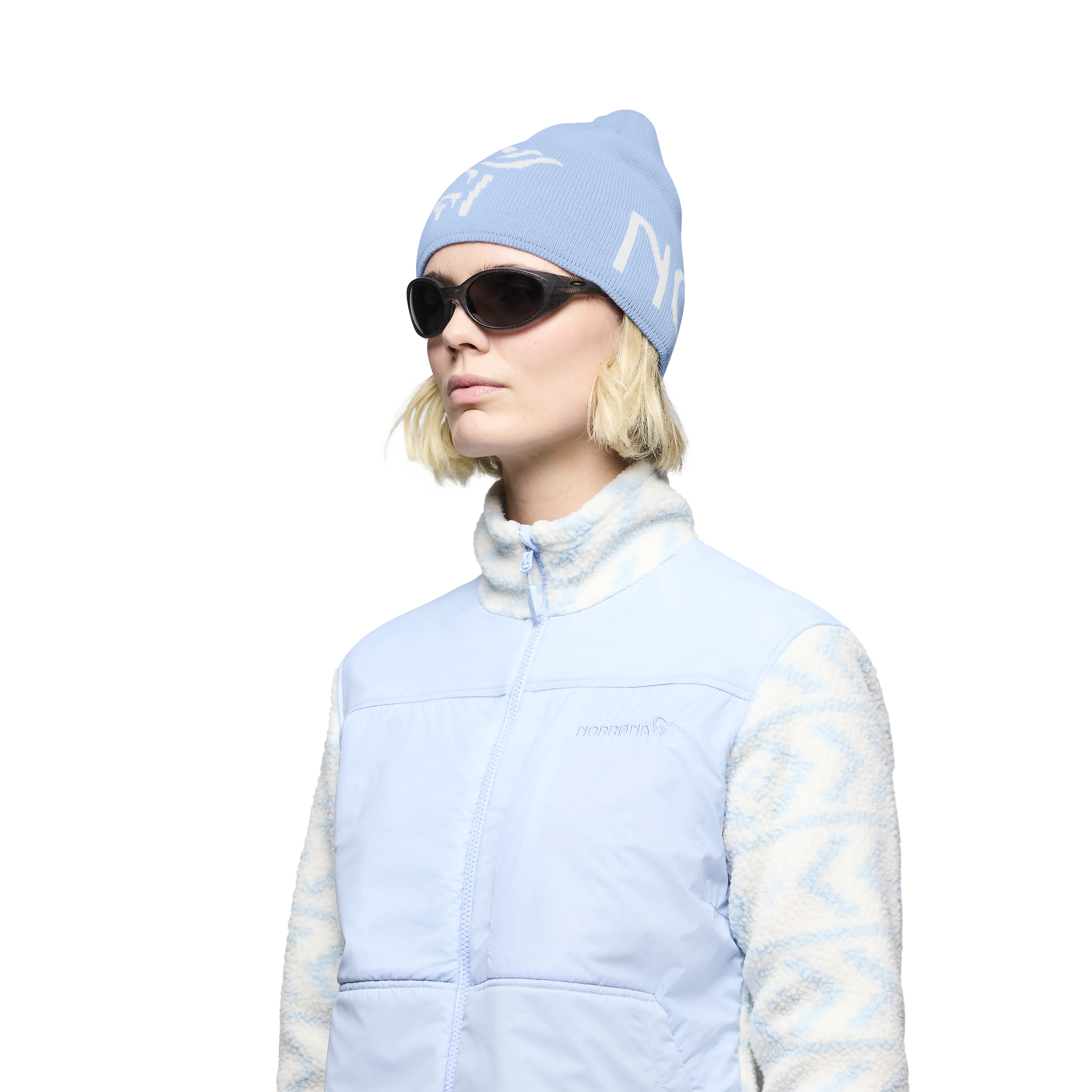 /29 mid merinoUll logo Beanie