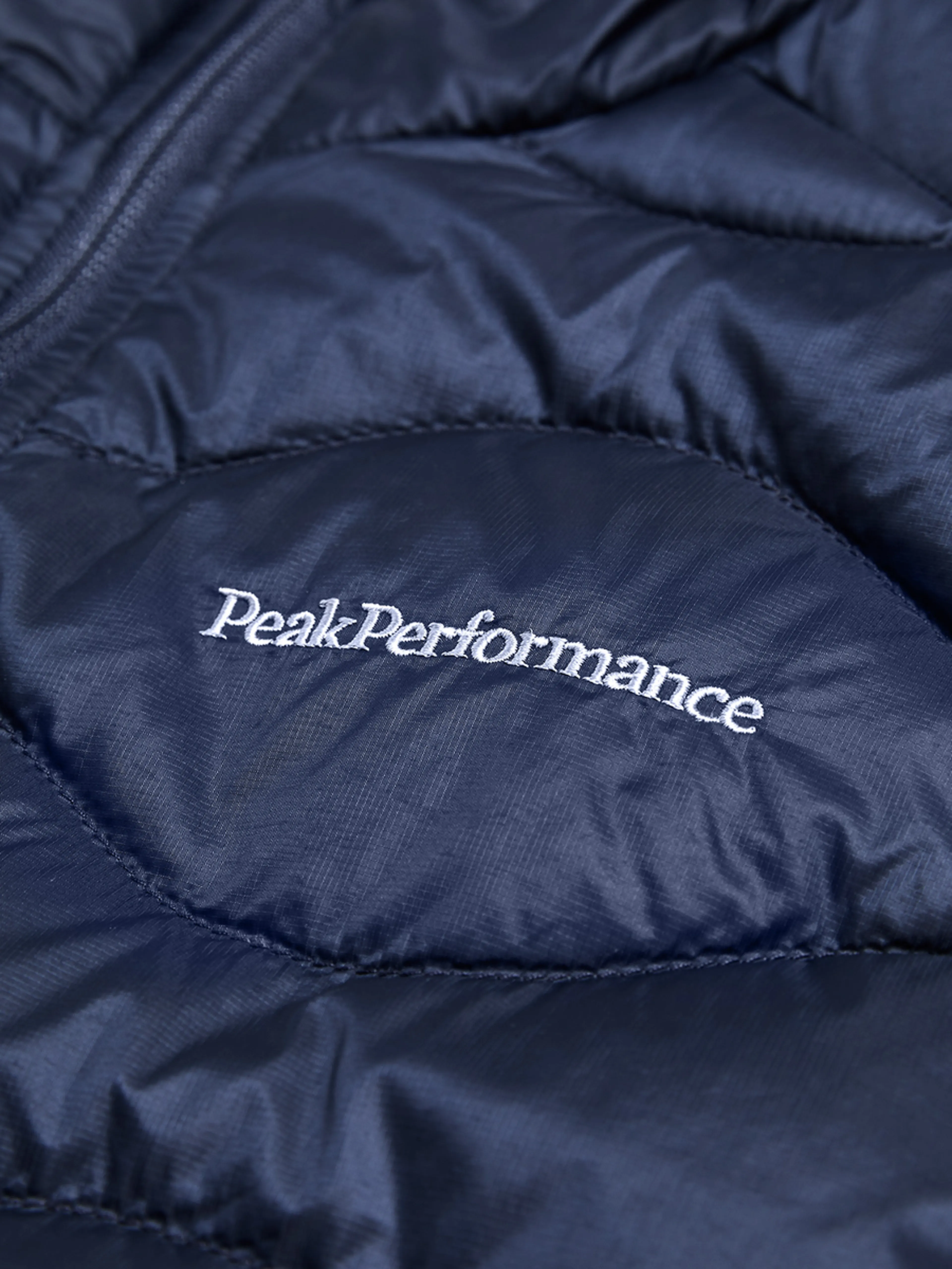 W Helium Down Vest