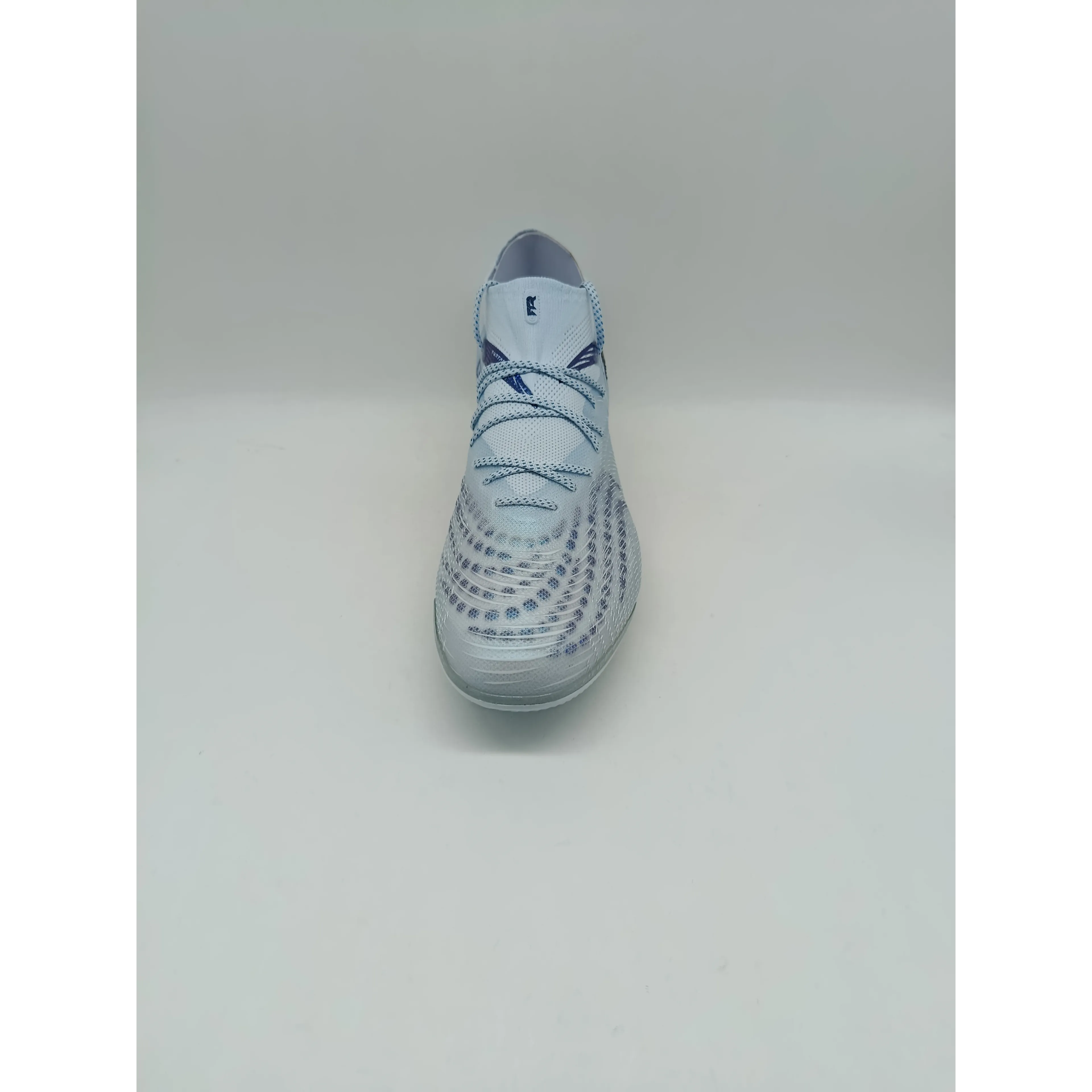 FUTURE 9 ULTIMATE AG Wn s