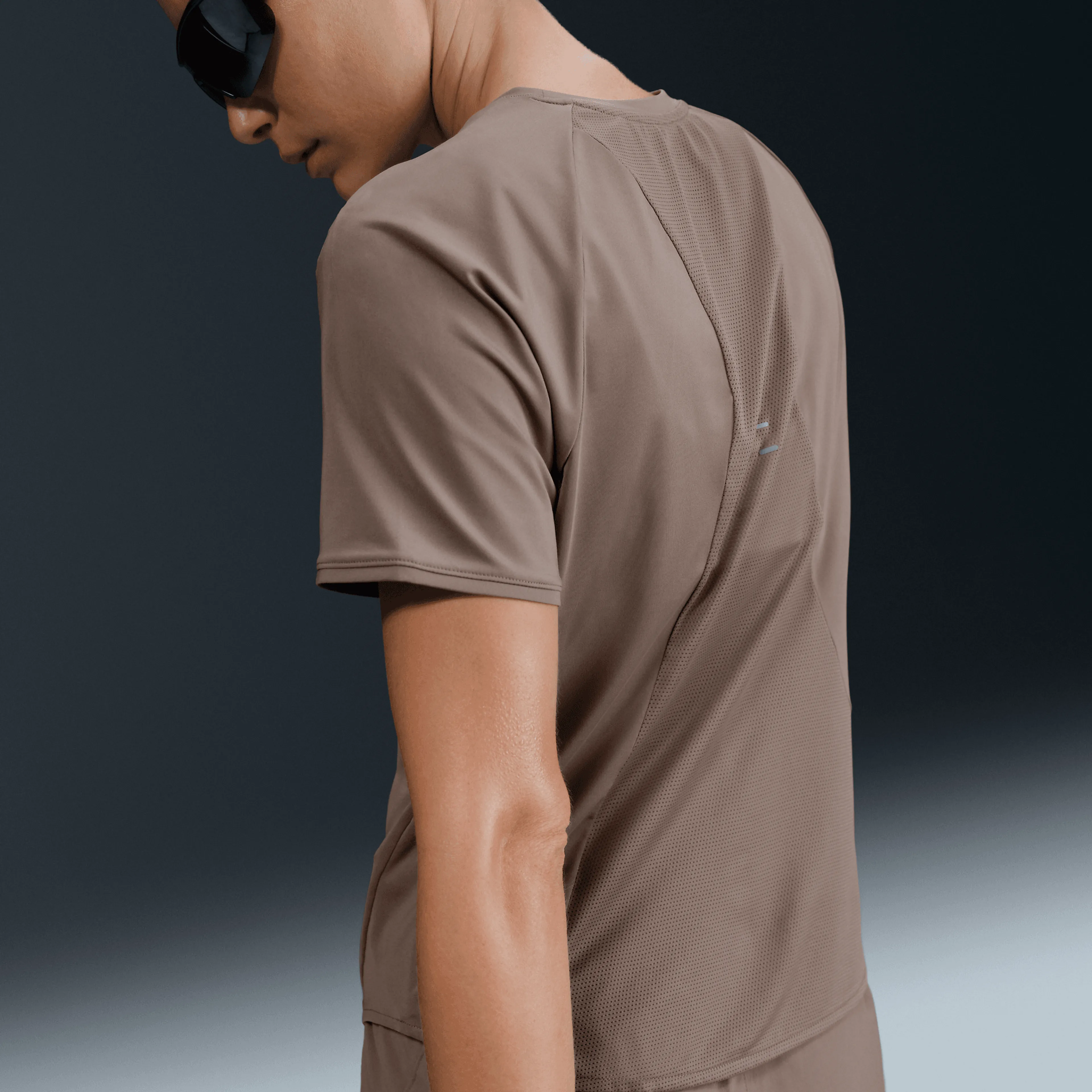 Swift Dri-FIT Short Sleeve Top