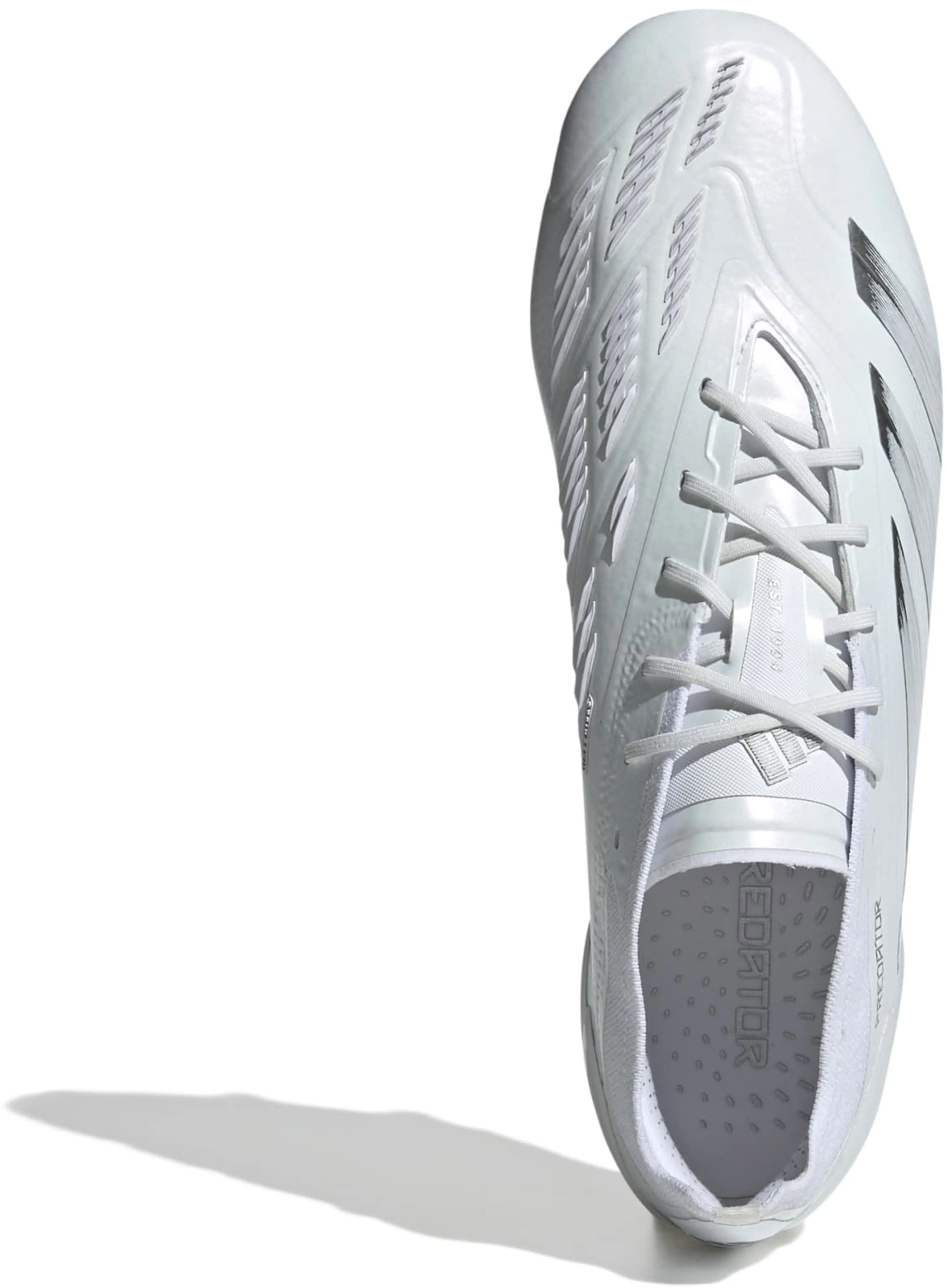 Predator 24 Elite Low Firm Ground Fotballsko gress