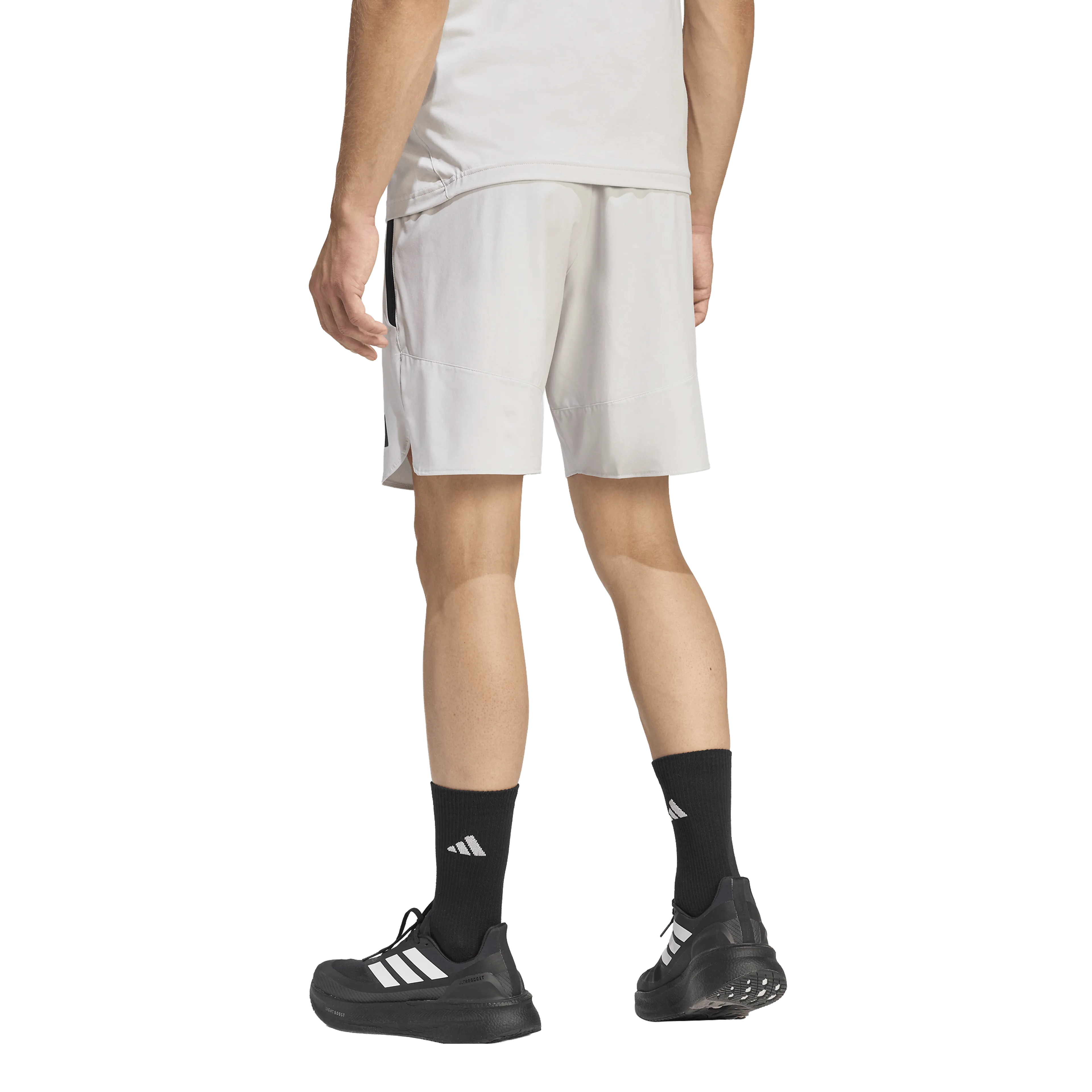 TIRO TRAVEL WOVEN SHORTS