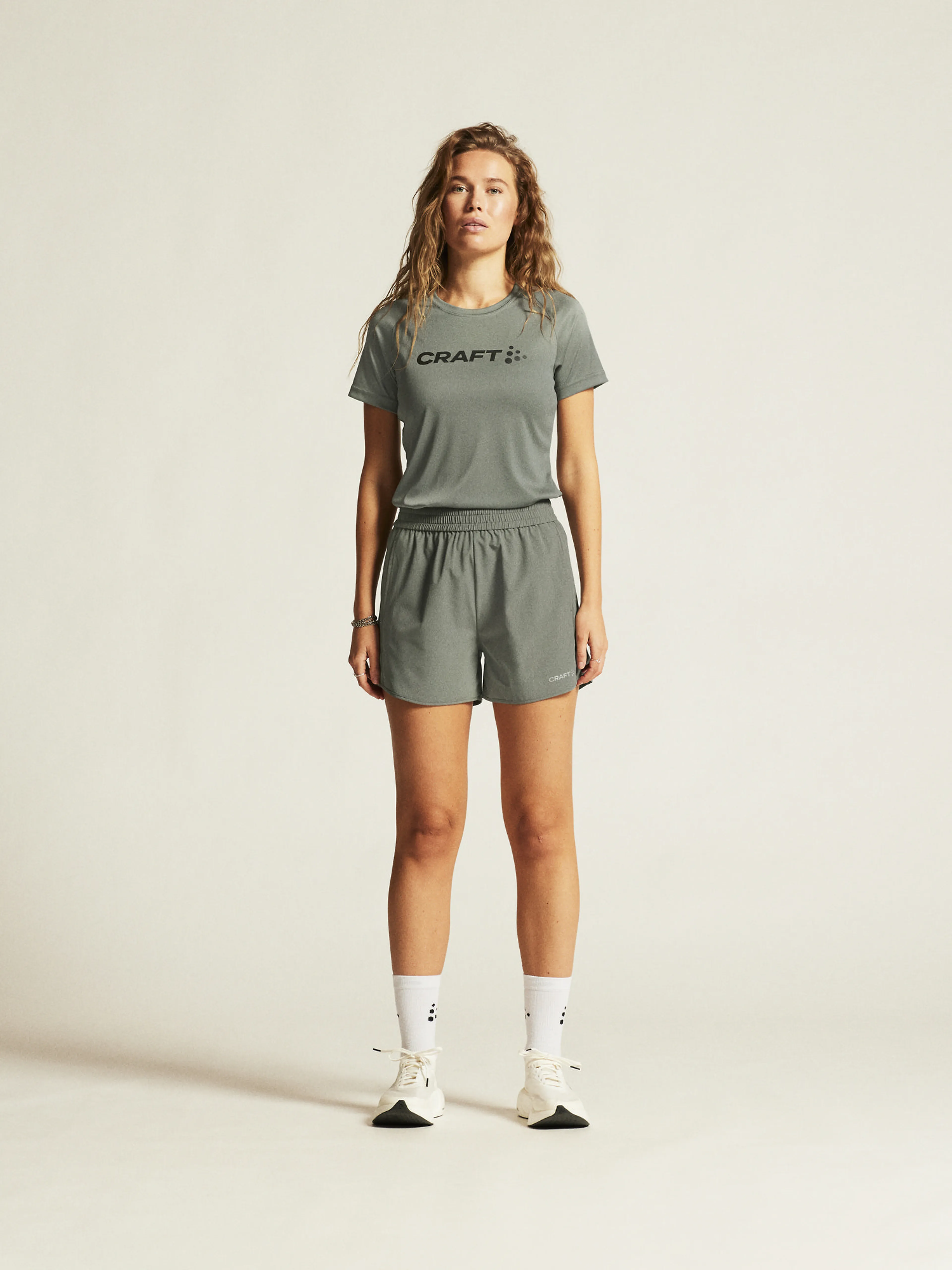 Core Essence Logo Tee W Core Essence Logo Tee W