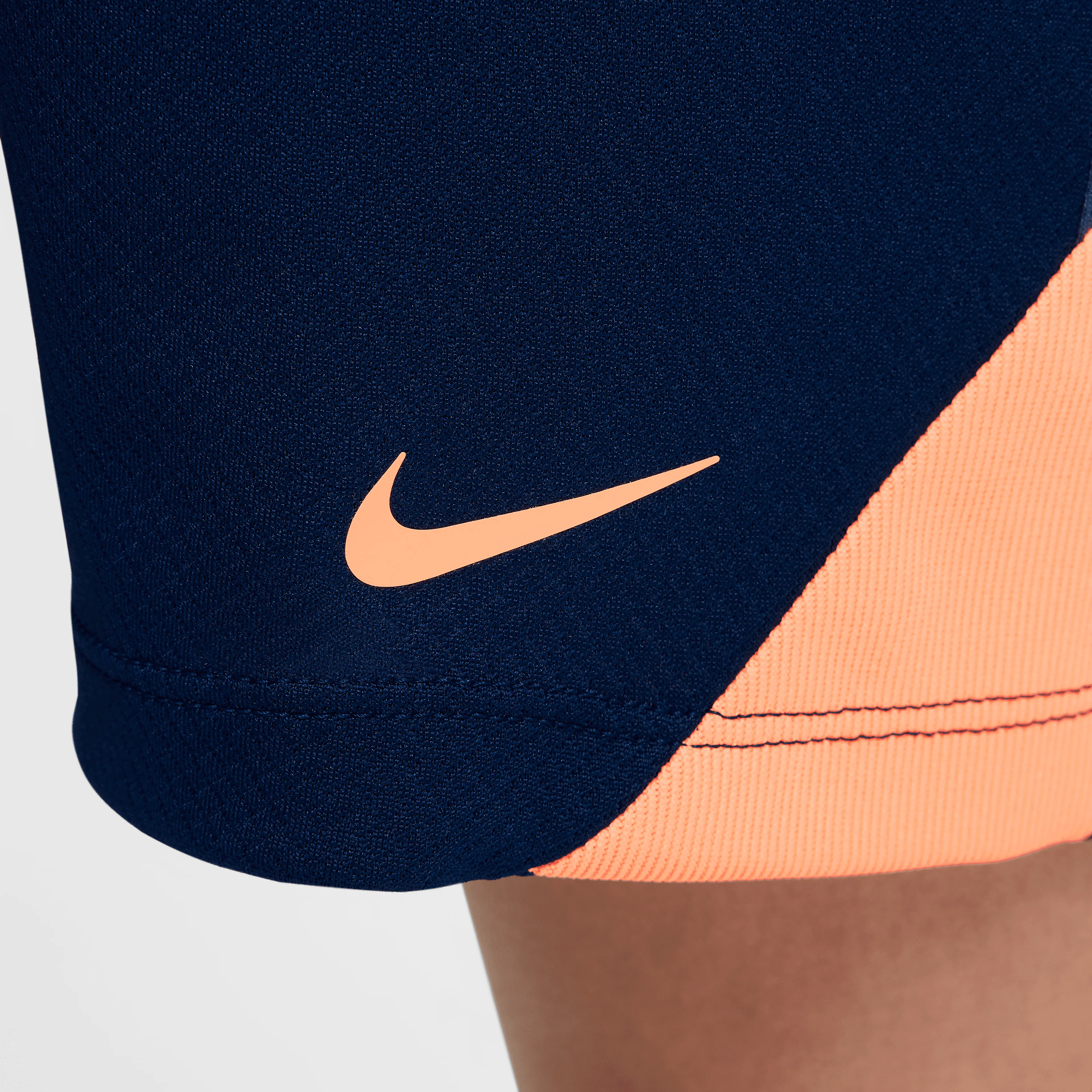 Dri-FIT Strike24 shorts junior