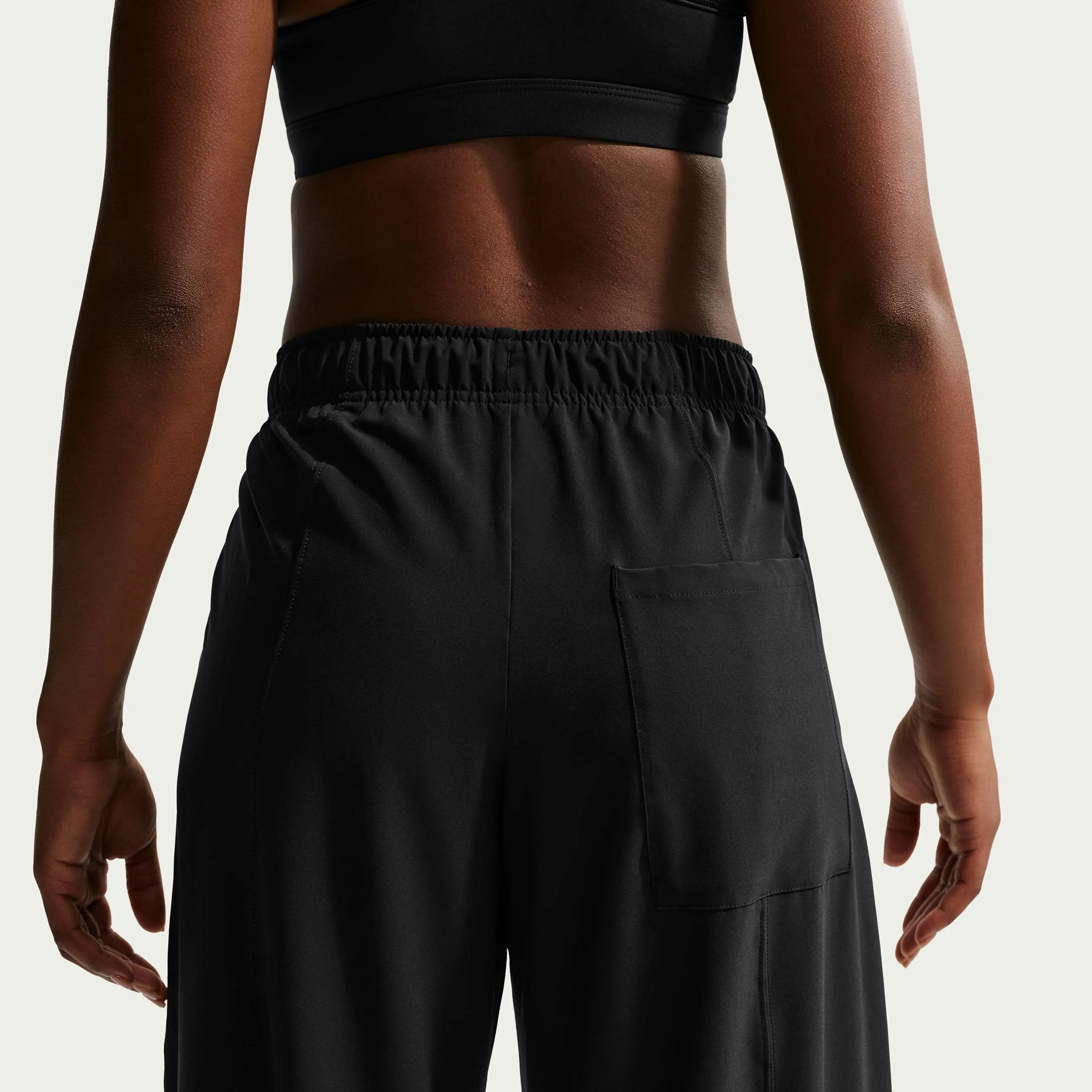 One Women's Dri-FIT Woven Wide-Leg Pants