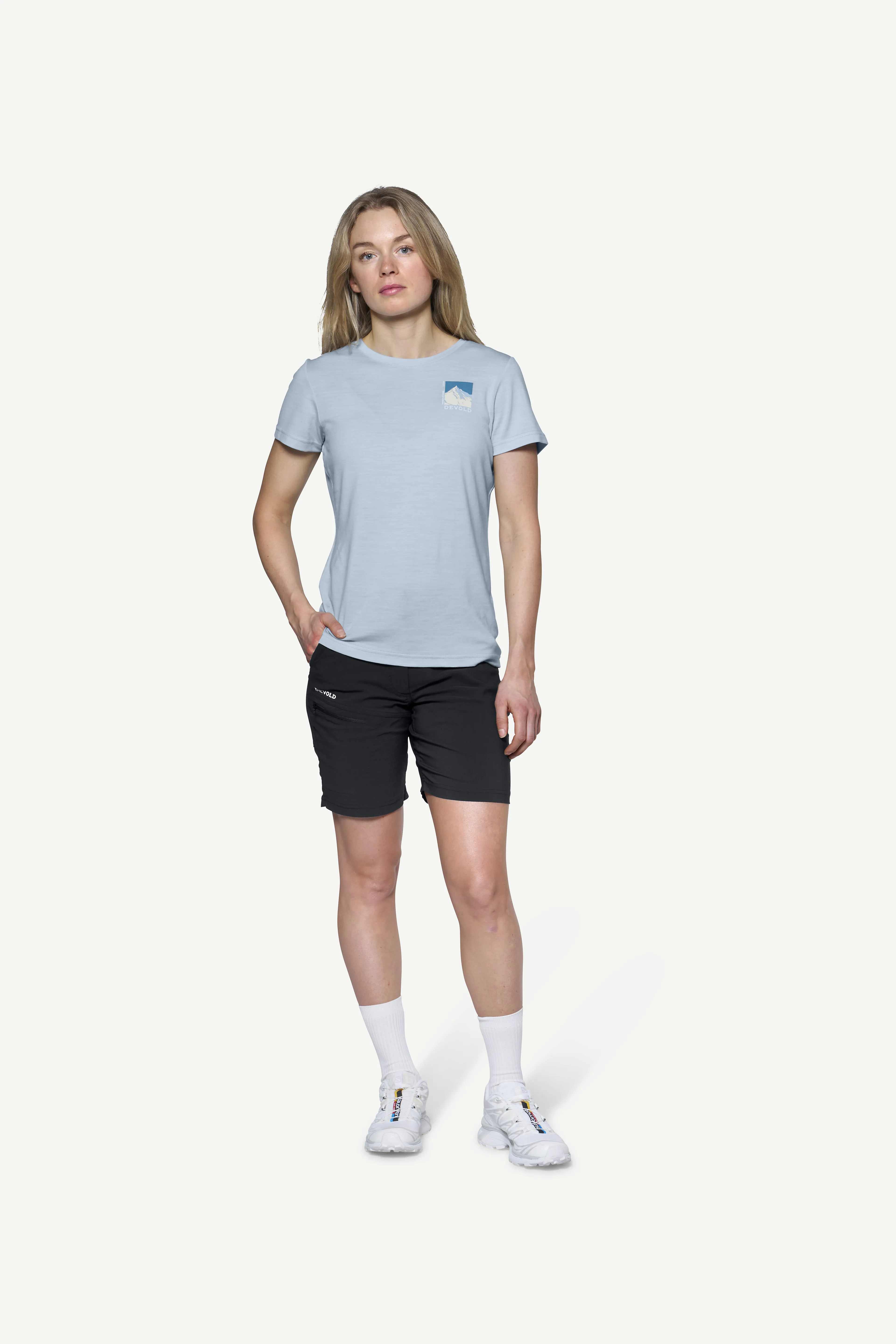 CLASSIC "SUMMIT" TEE WMN