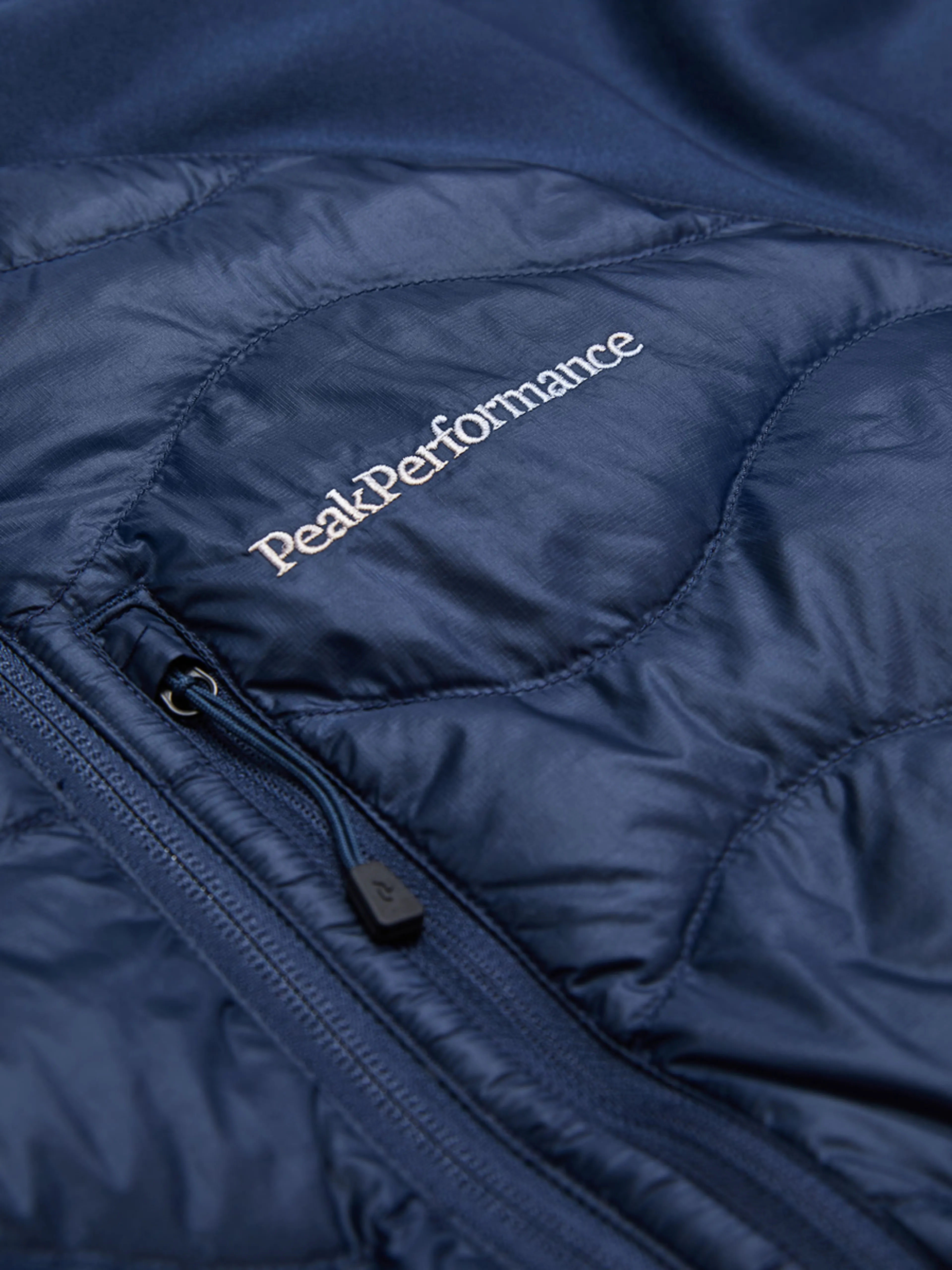 M Helium Down Hybrid Hood