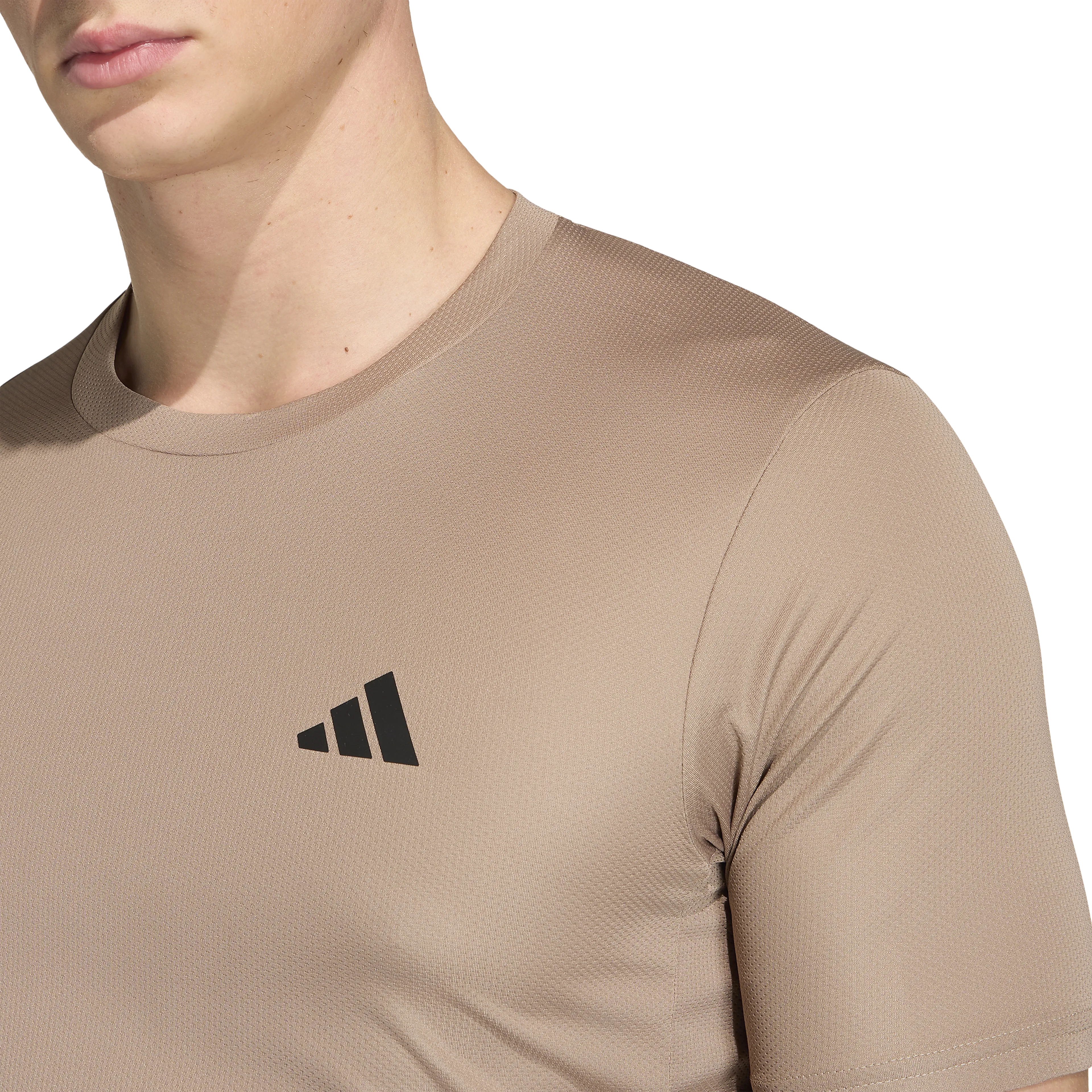 WORKOUT ESSENTIALS BASE T-SHIRT