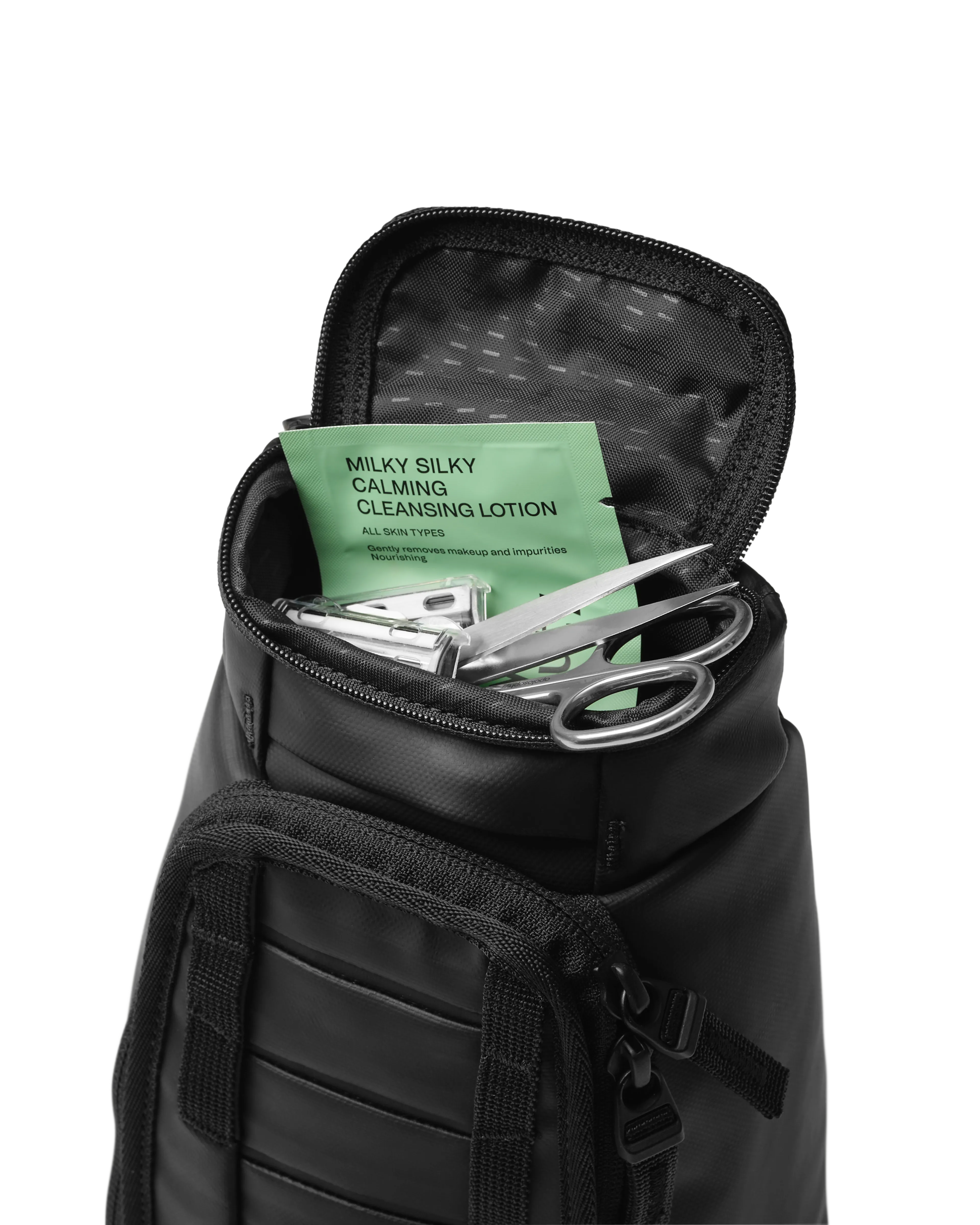 Hugger Washbag