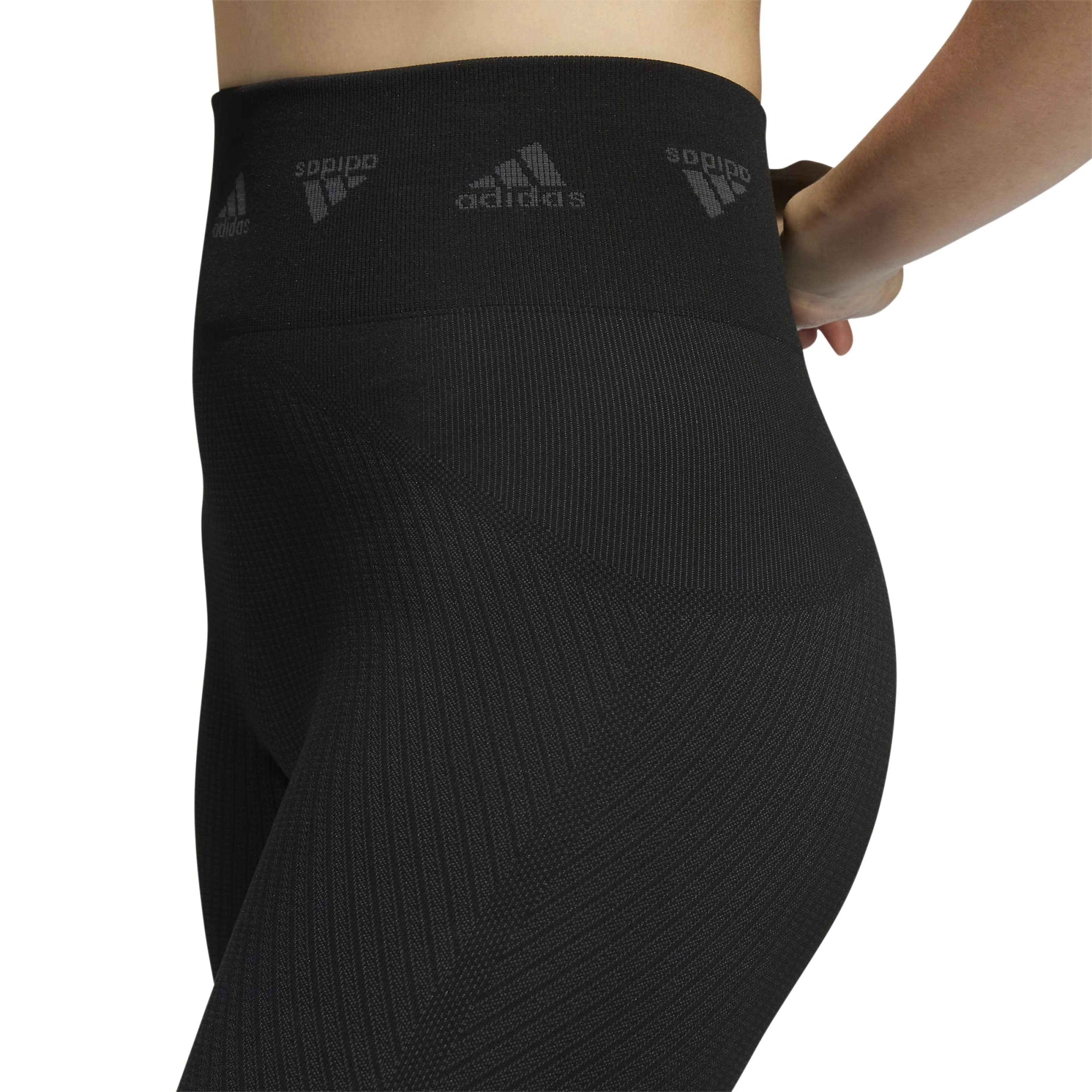 Aeroknit Training 7/8 tights dame Aeroknit Training 7/8 tights dame