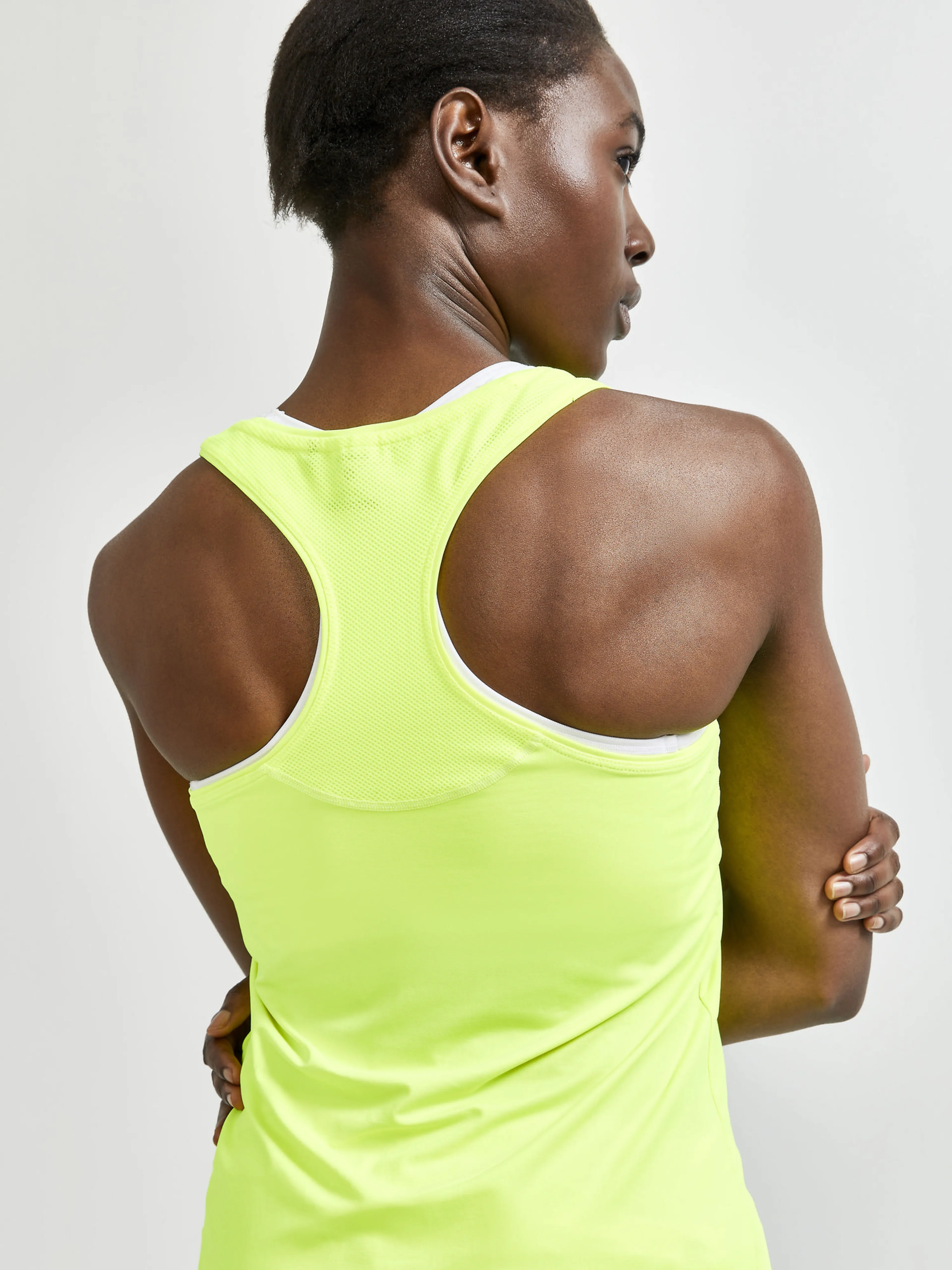 Adv Essence Singlet W