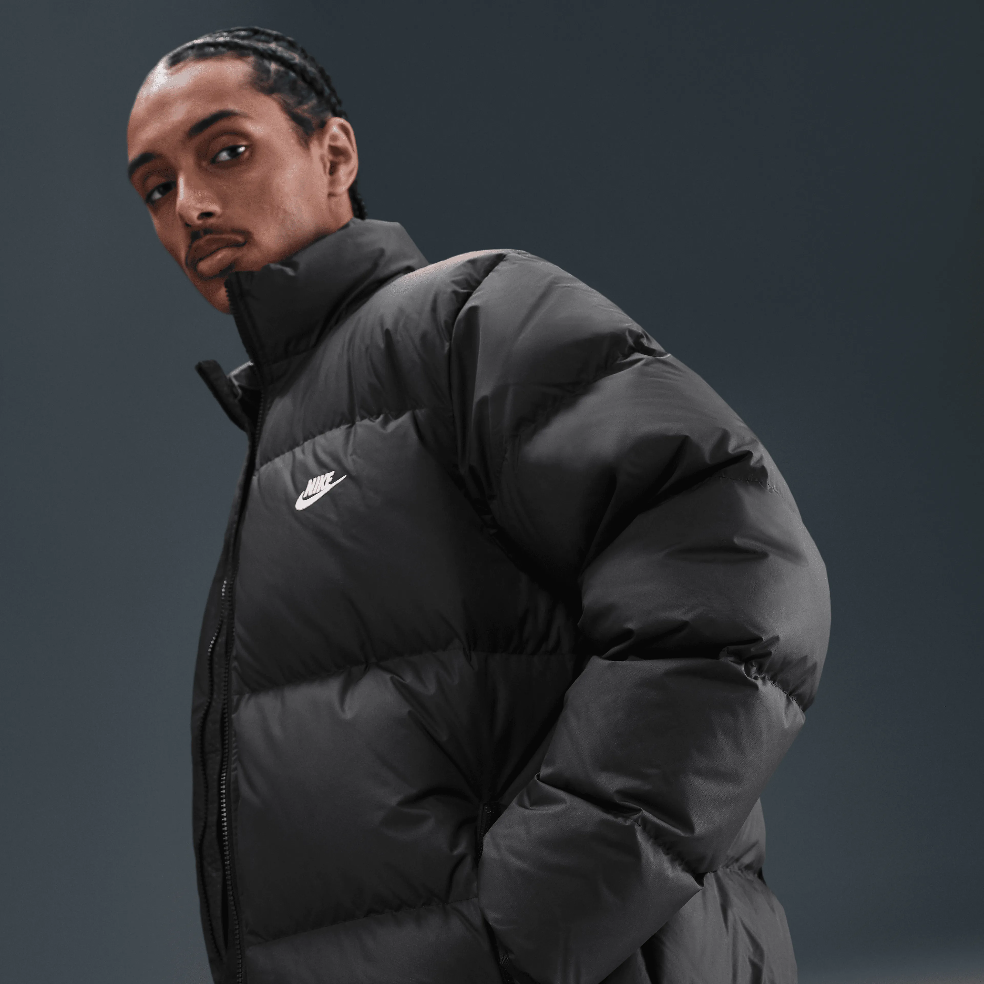 Sportswear Club Men's Therma-FIT Puffer Jacket