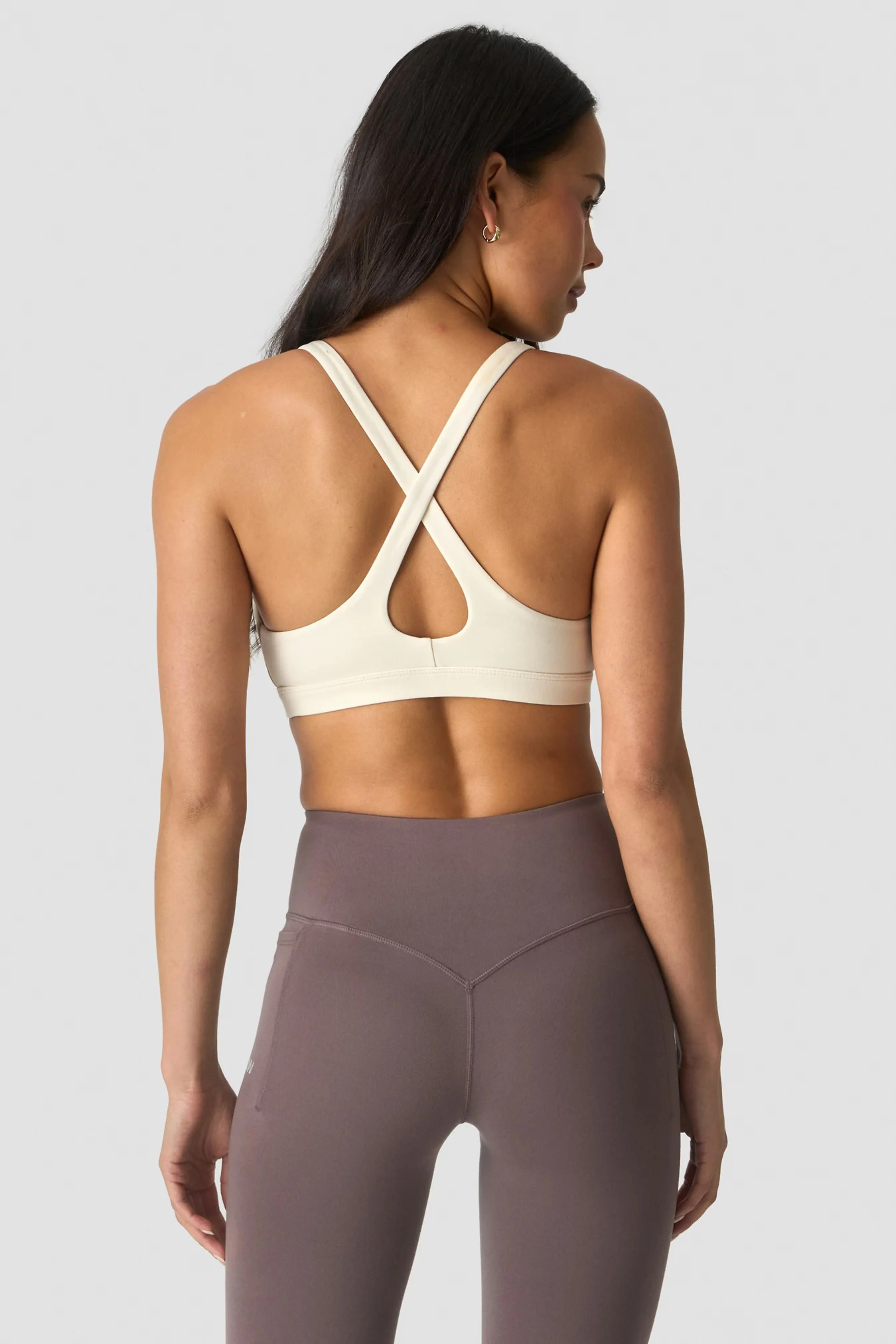 Luxe V-neck Sports Bra W