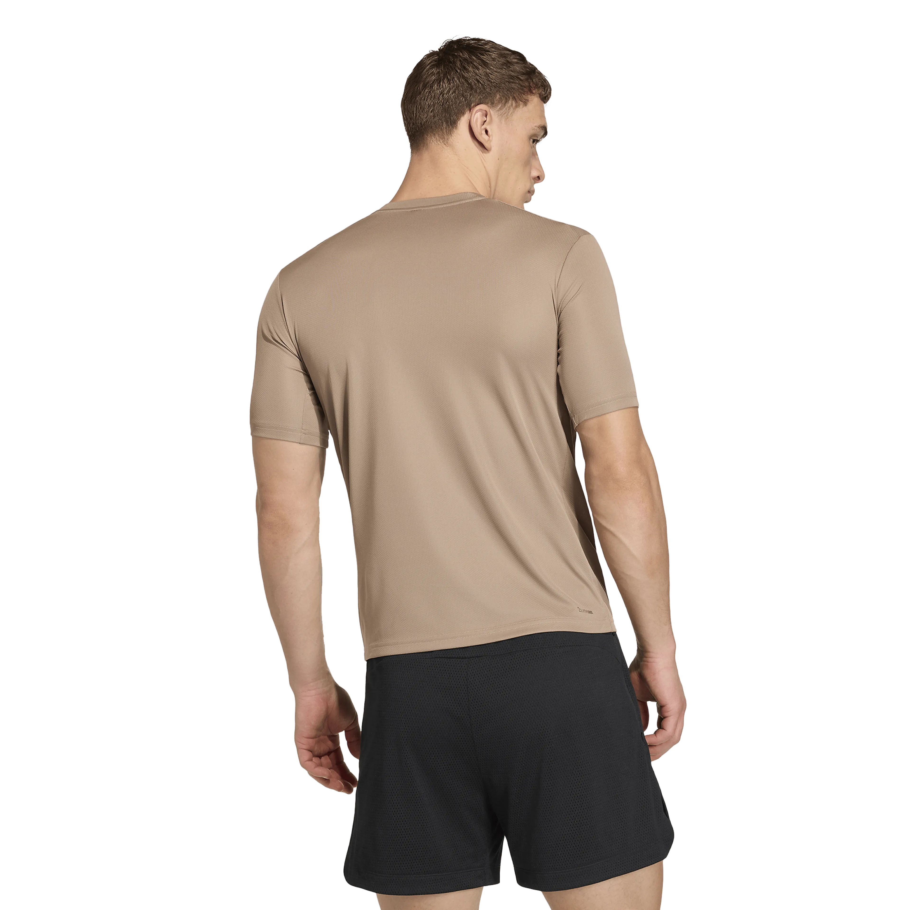 WORKOUT ESSENTIALS BASE T-SHIRT