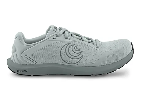 Topo Athletic St 6