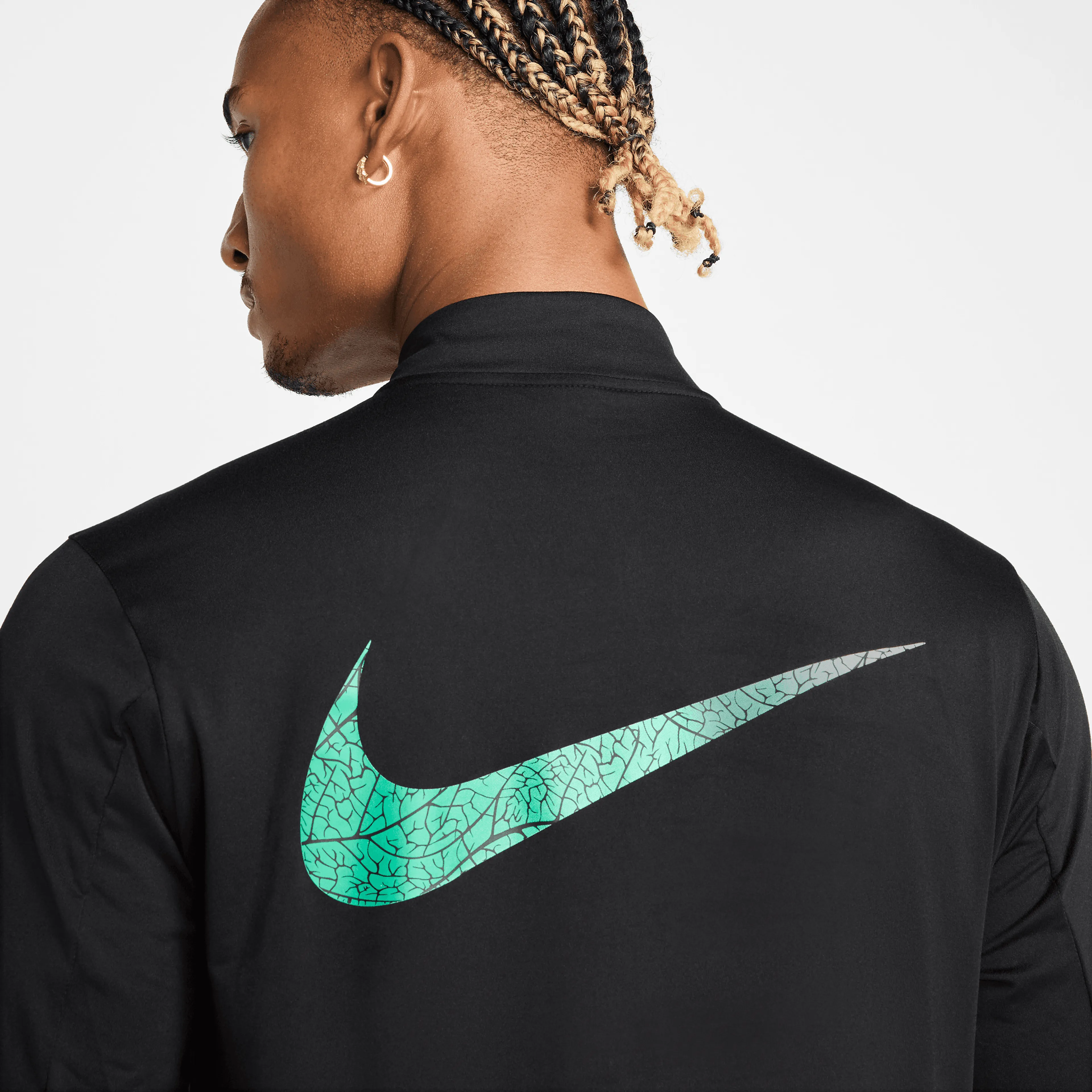 KIPCHOGE ELEMENT TOP