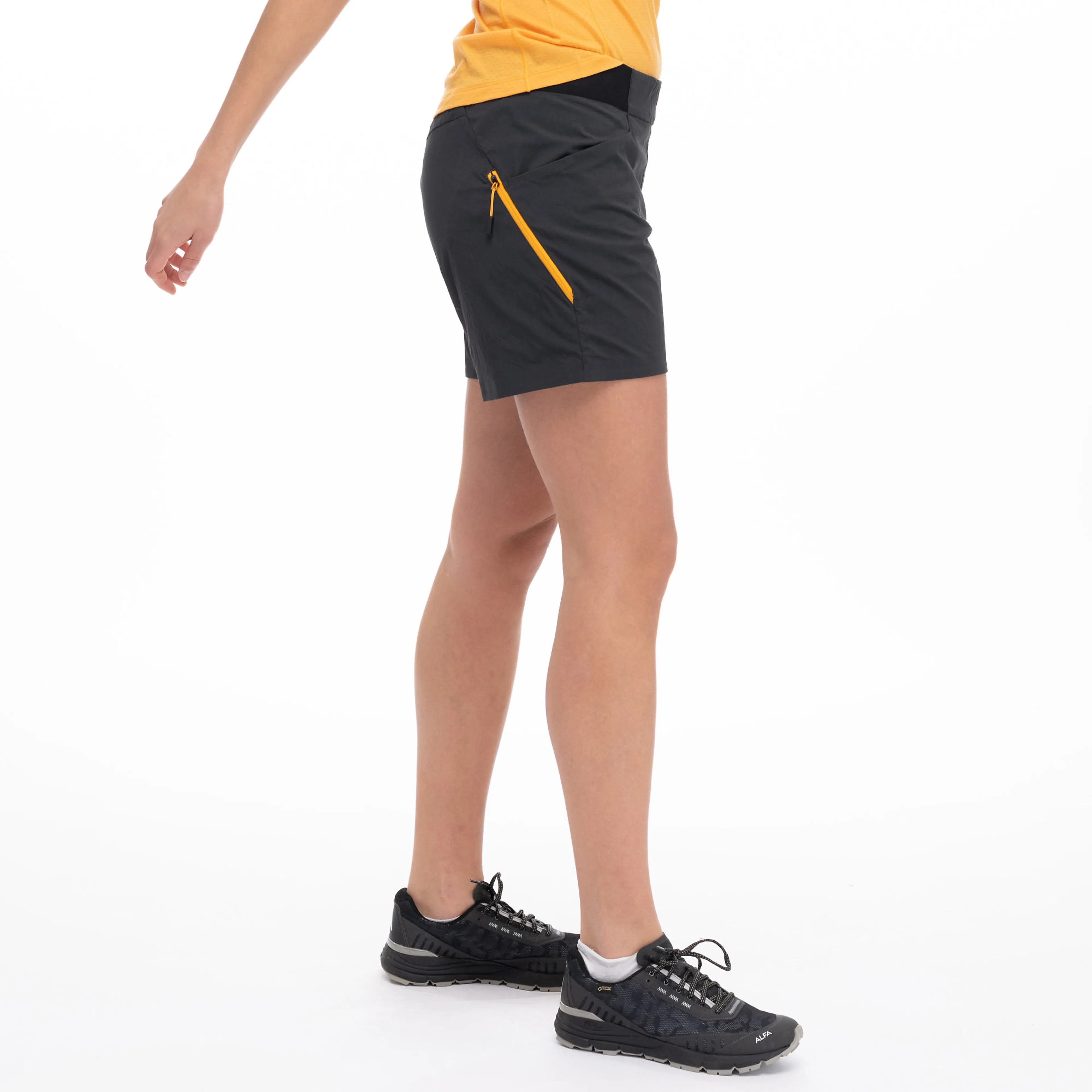 Y LightLine Vapor Shorts Women