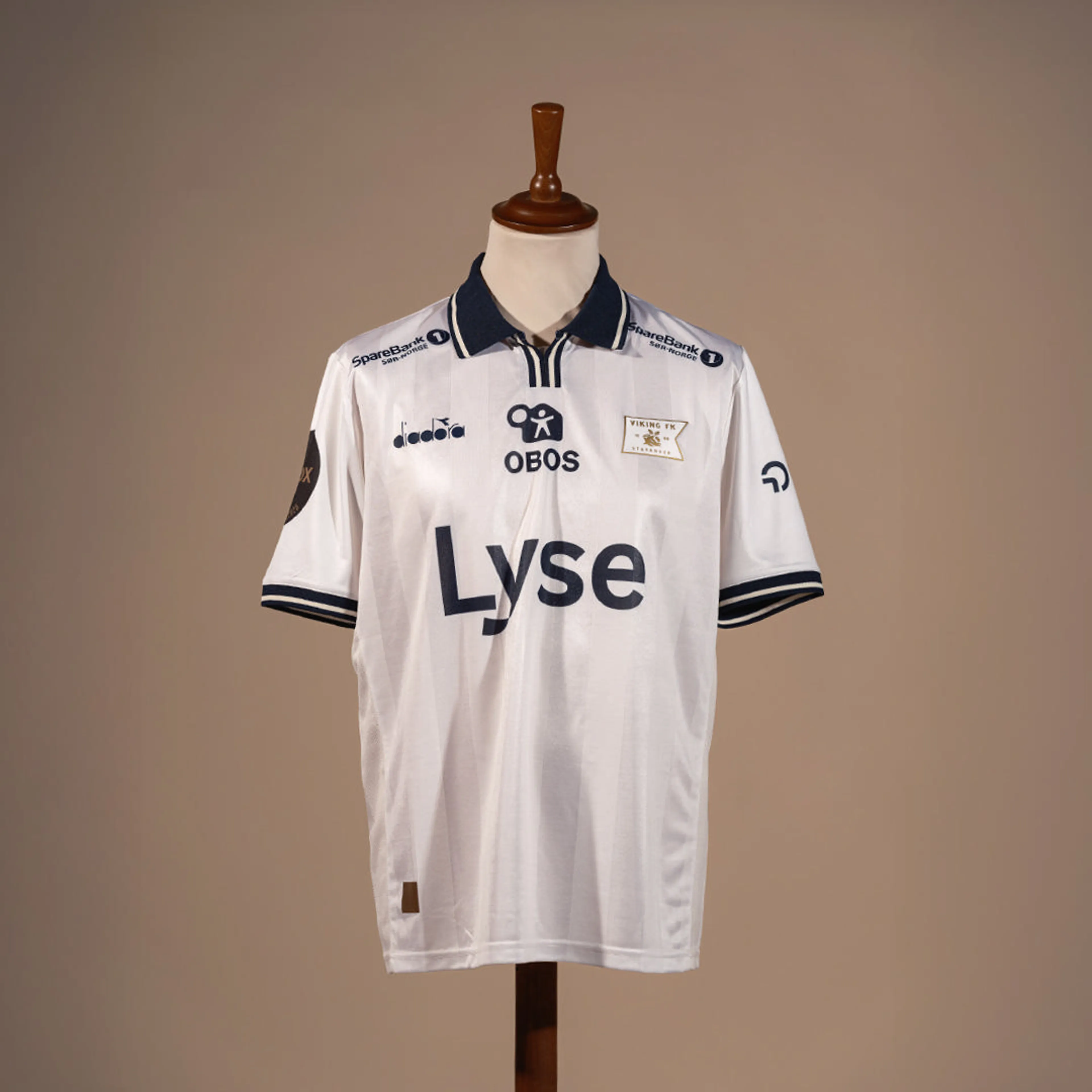 Viking borte drakt 2026 SS