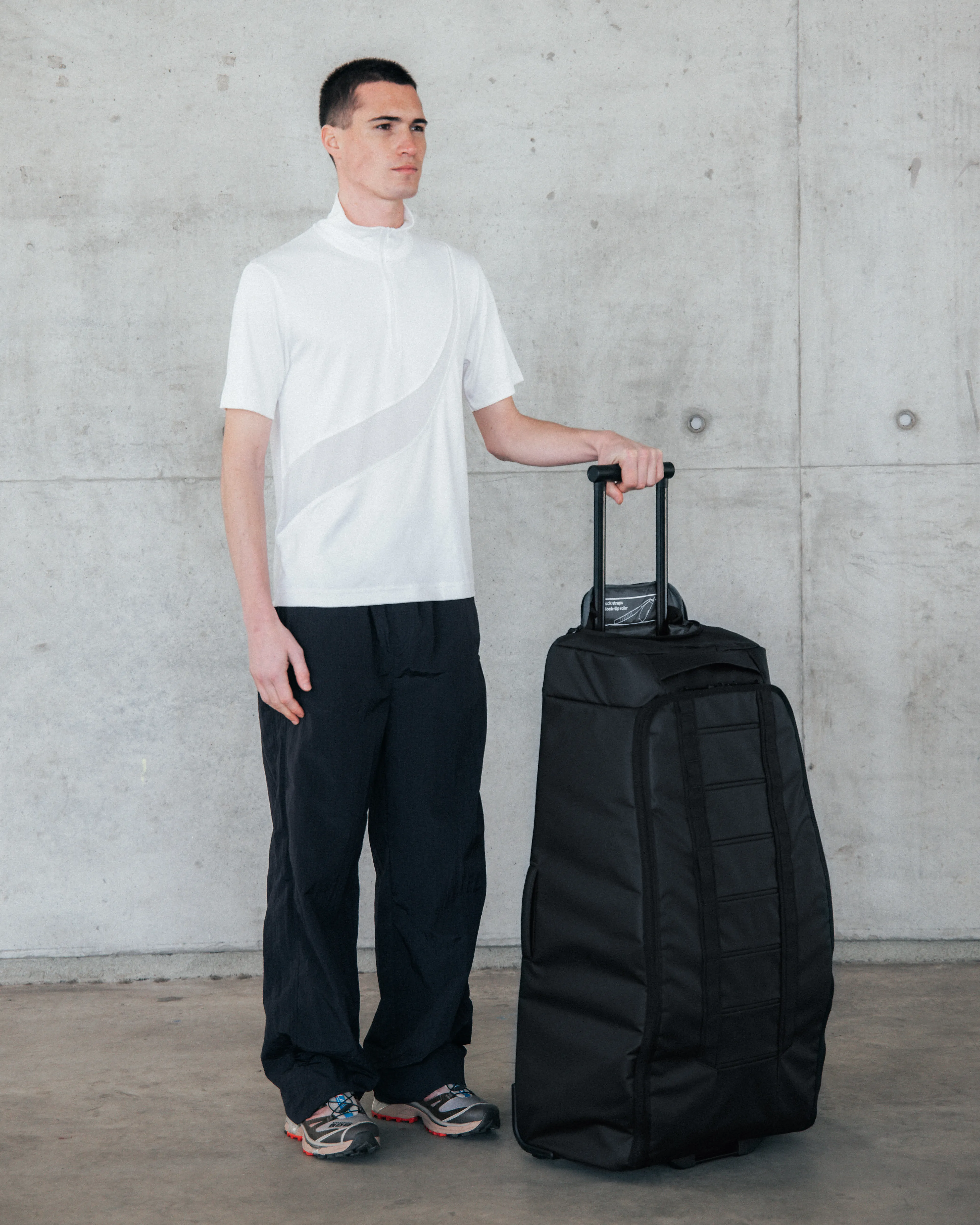 Hugger Roller Bag Check-in 90L Hugger Roller Bag Check-in 90L